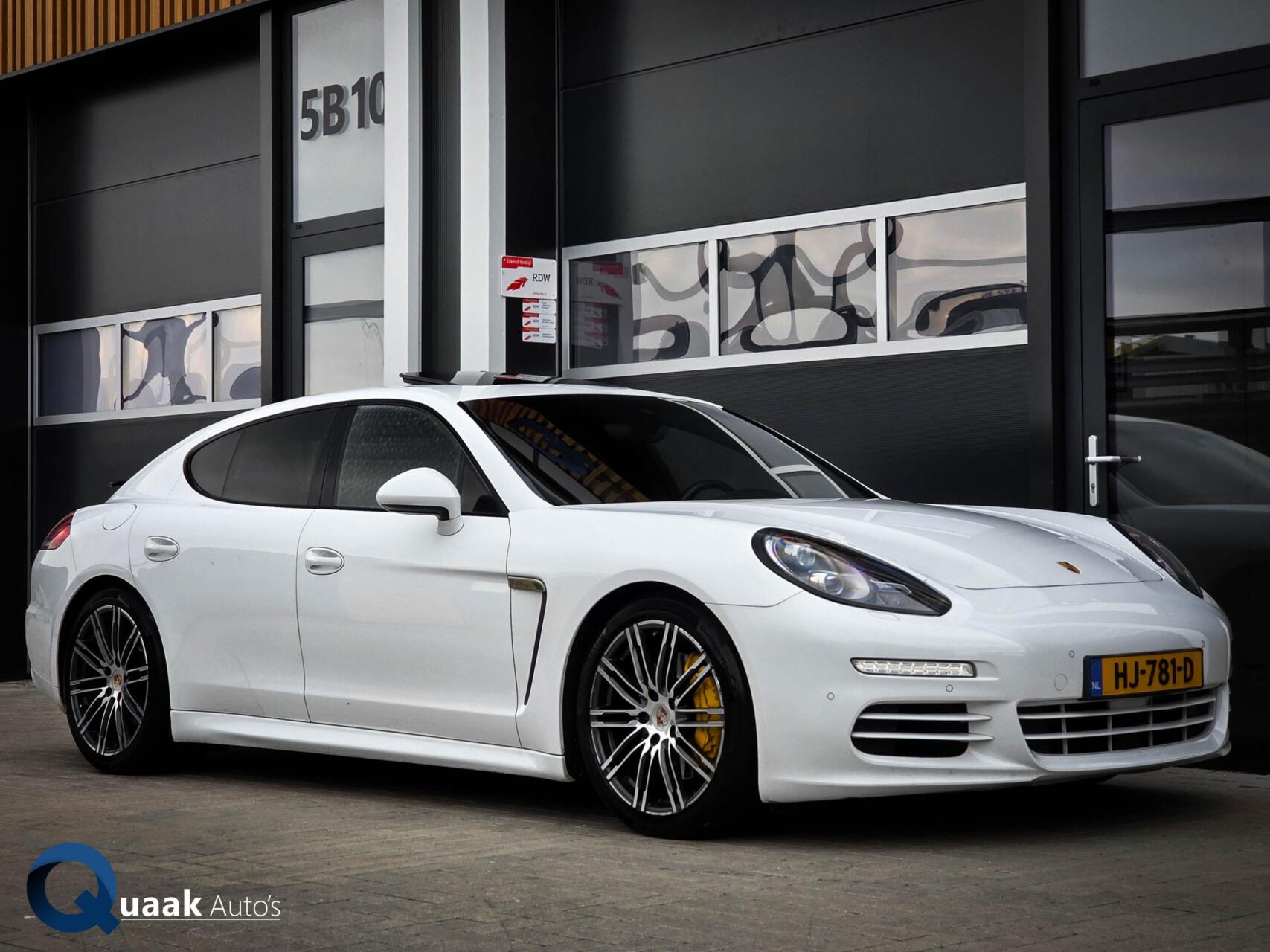 Foto van PORSCHE PANAMERA S E-HYBRID