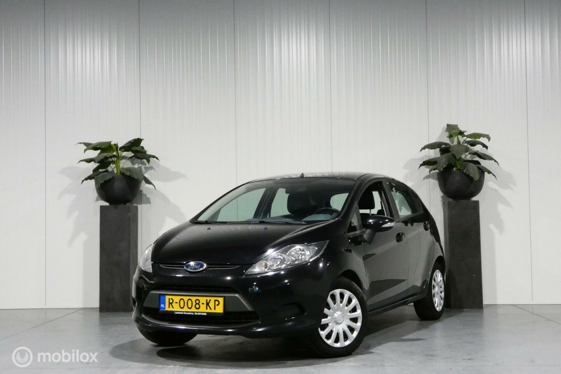 Ford Fiesta 1.25 Trend airco stoelverwarming 2010 - voorkant