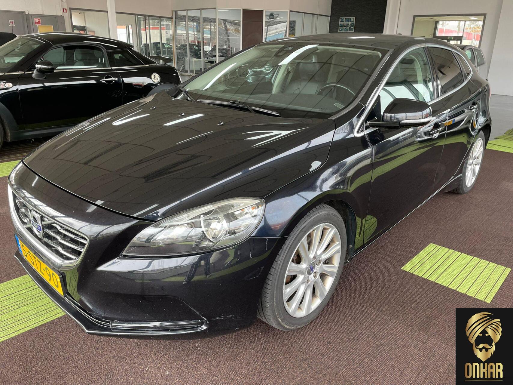 Foto van VOLVO V40
