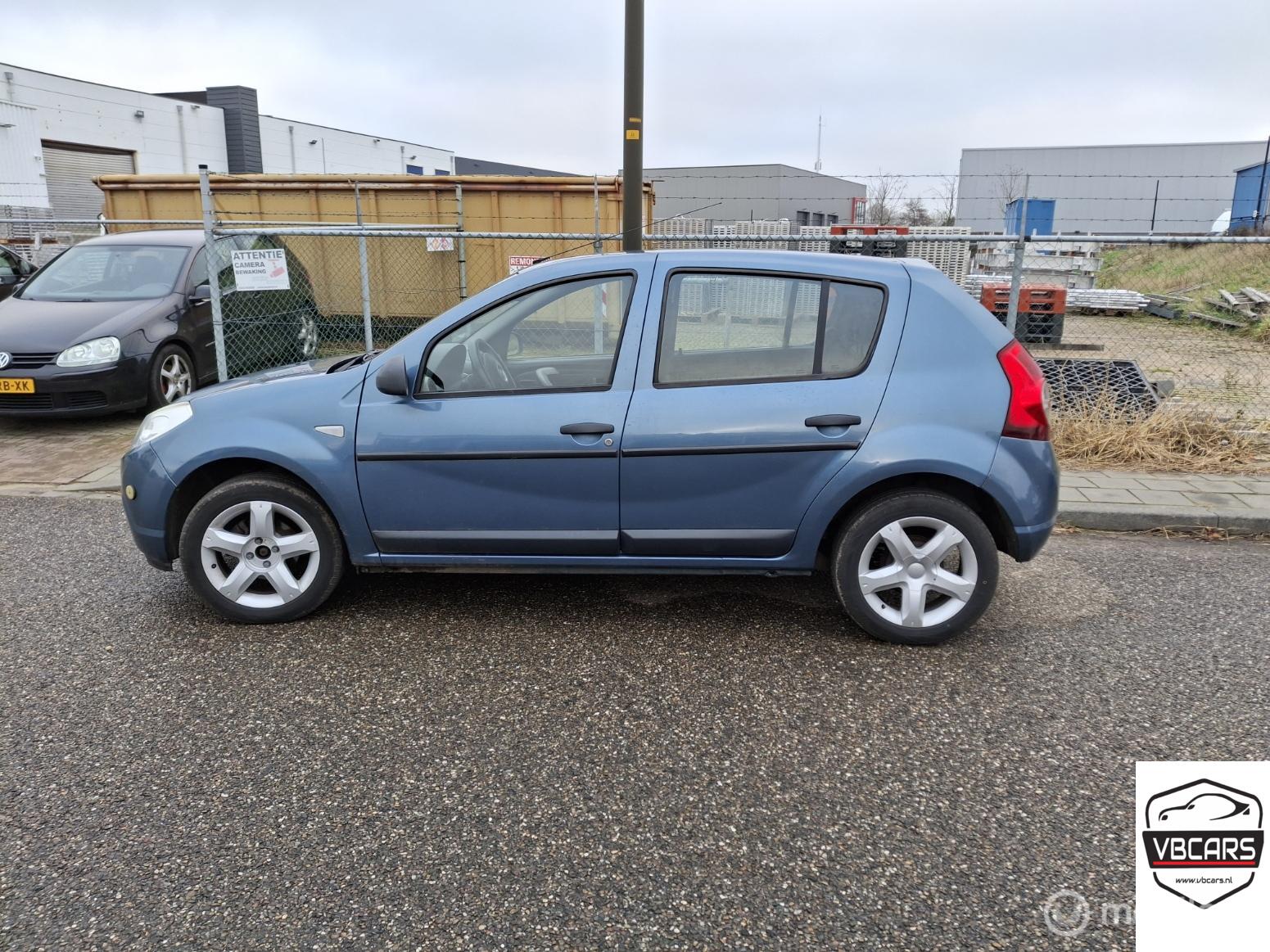 Foto van DACIA SANDERO