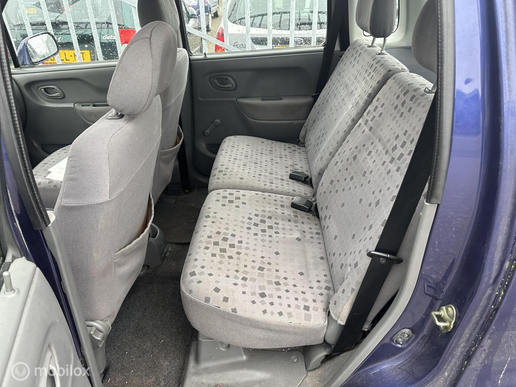 Foto van Opel Agila