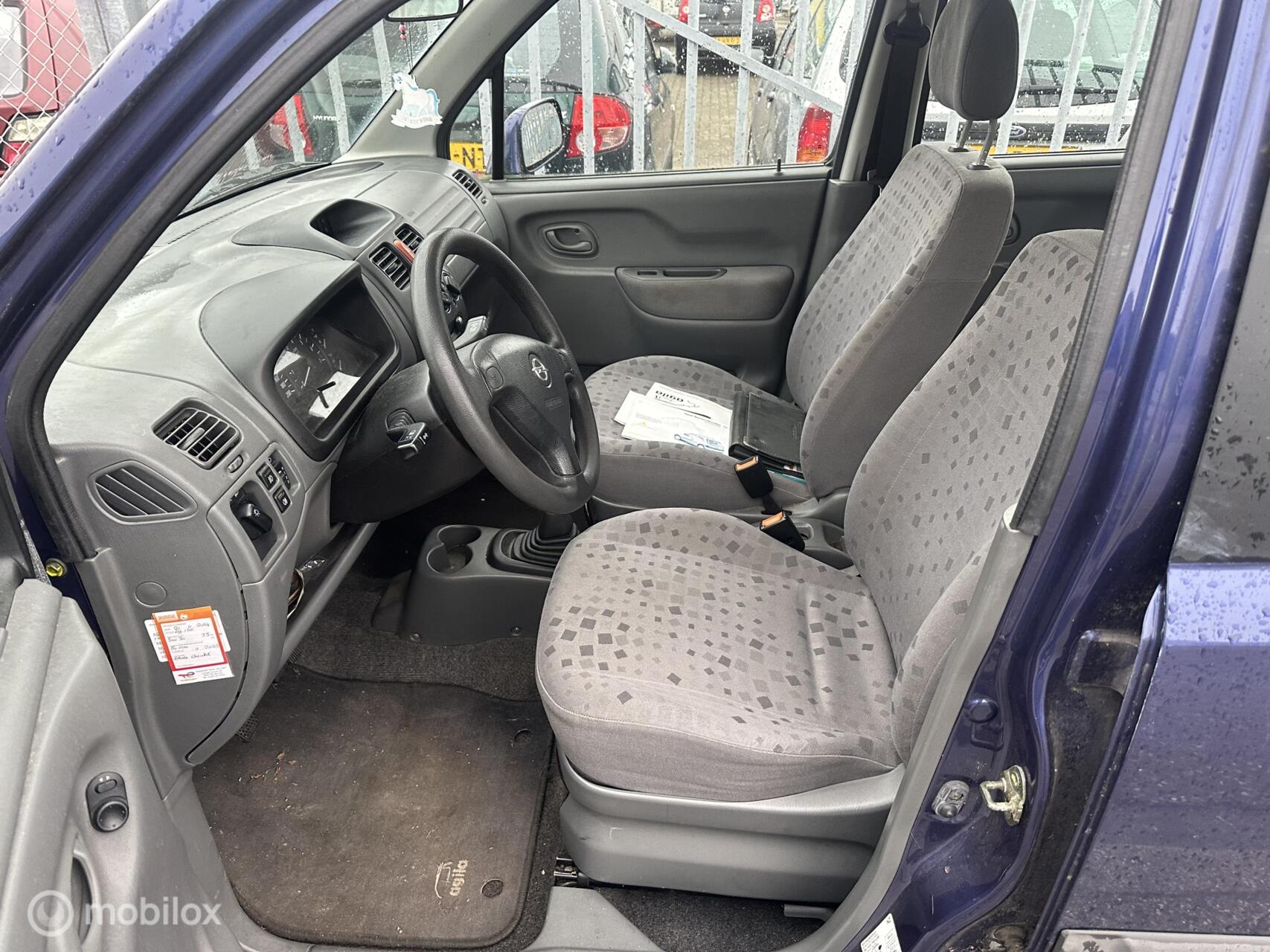 Foto van Opel Agila