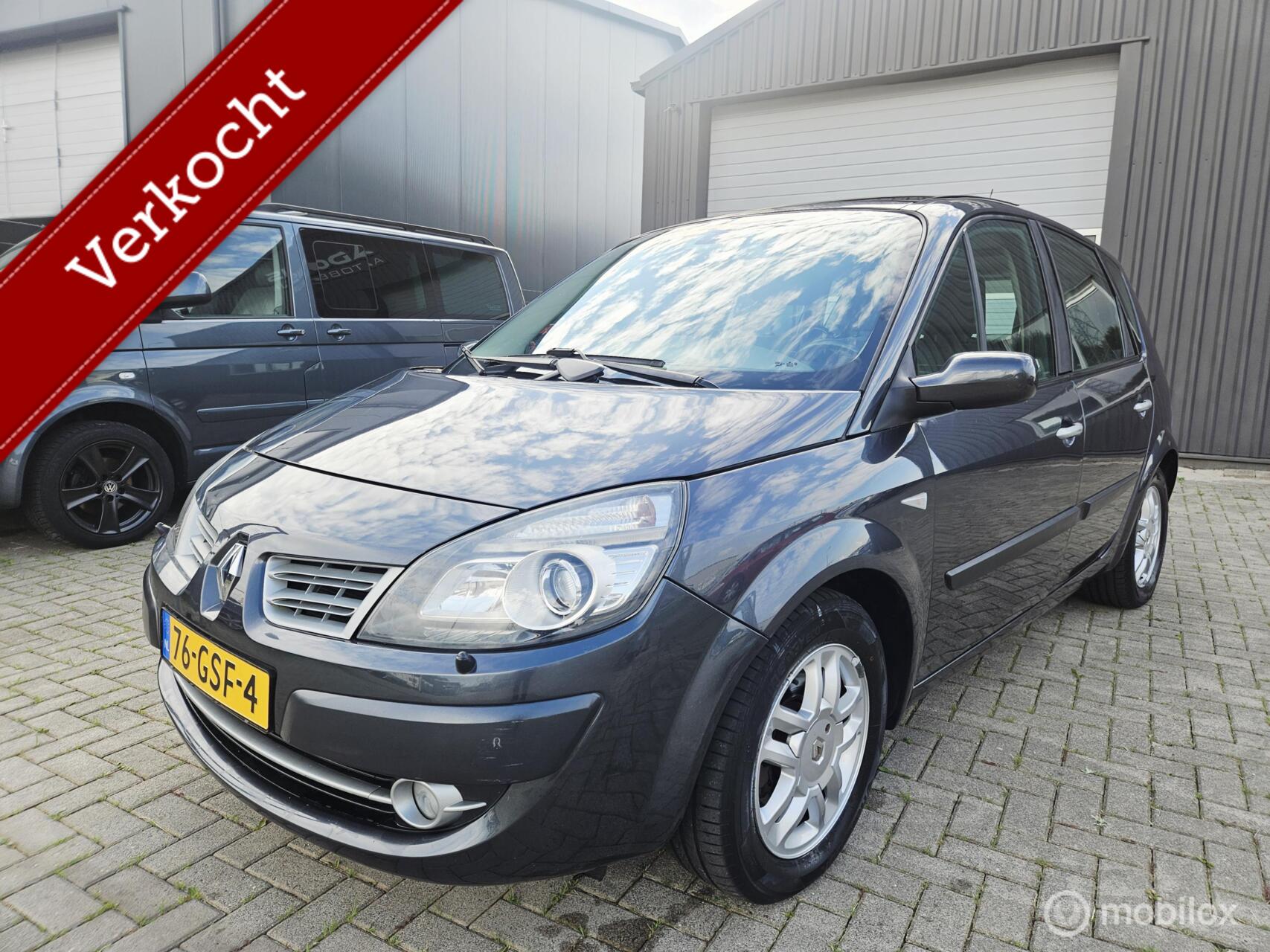 Foto van RENAULT MEGANE SCENIC