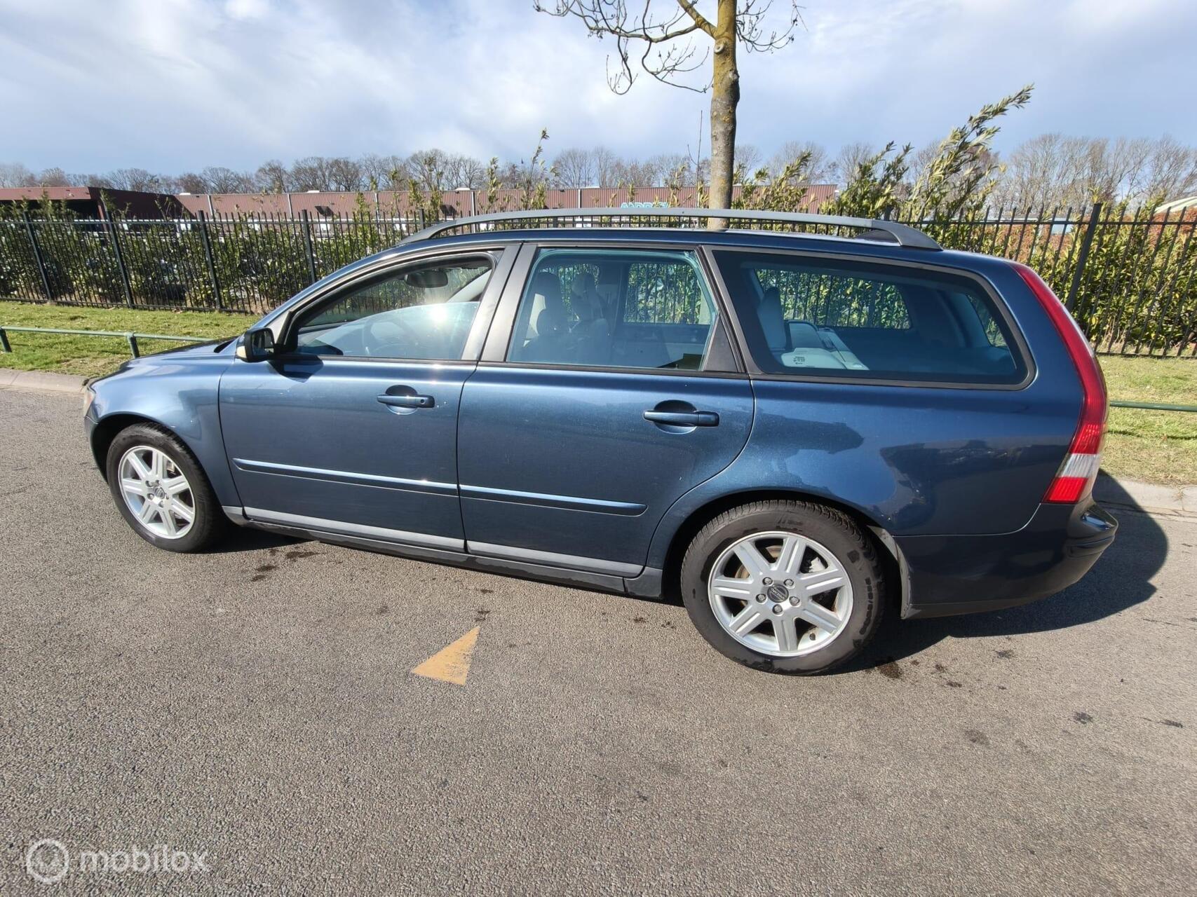 Volvo V50 2.4i Summum 2004 - voorkant