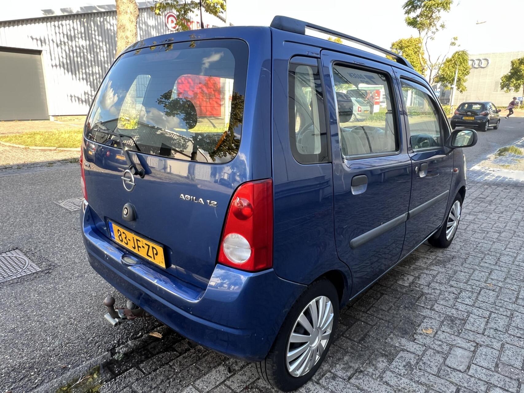 Foto van Opel Agila