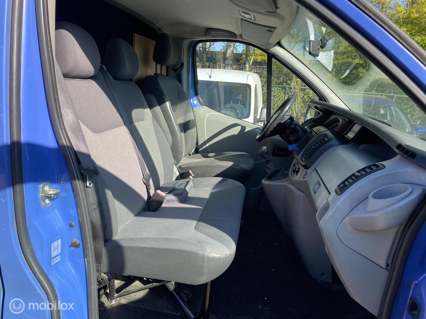 Foto van Renault Trafic T27 L1/h1 2.0 Dci 66kw E4