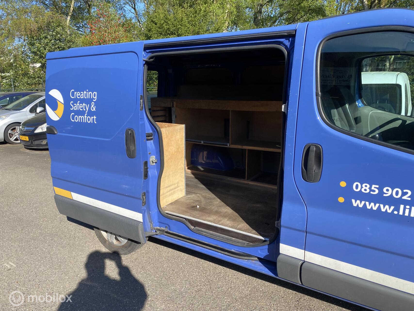 Foto van Renault Trafic T27 L1/h1 2.0 Dci 66kw E4