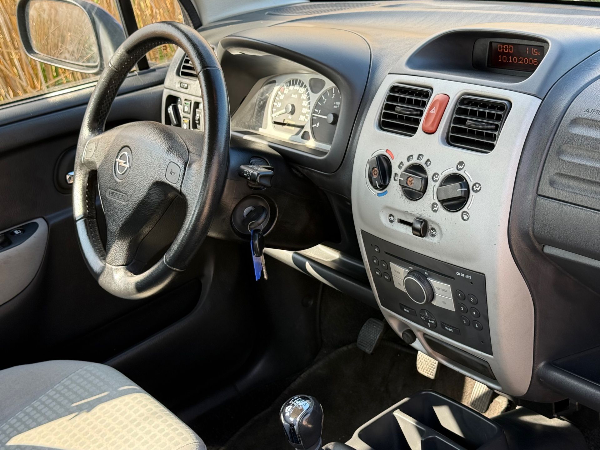 Foto van Opel Agila