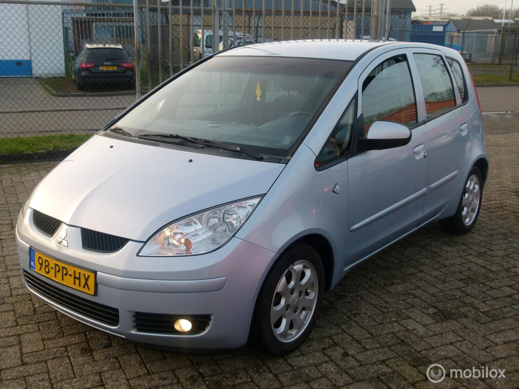 Foto van MITSUBISHI MITSUBISHI COLT