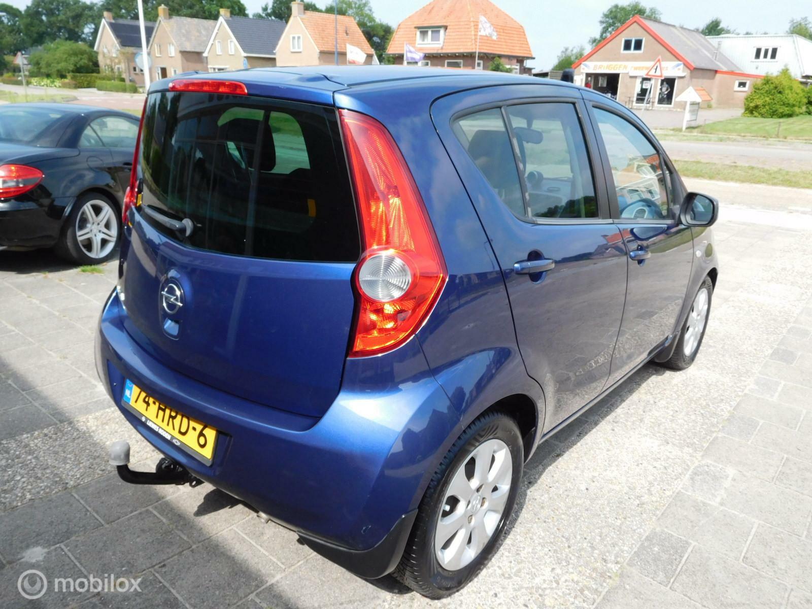 Foto van Opel Agila