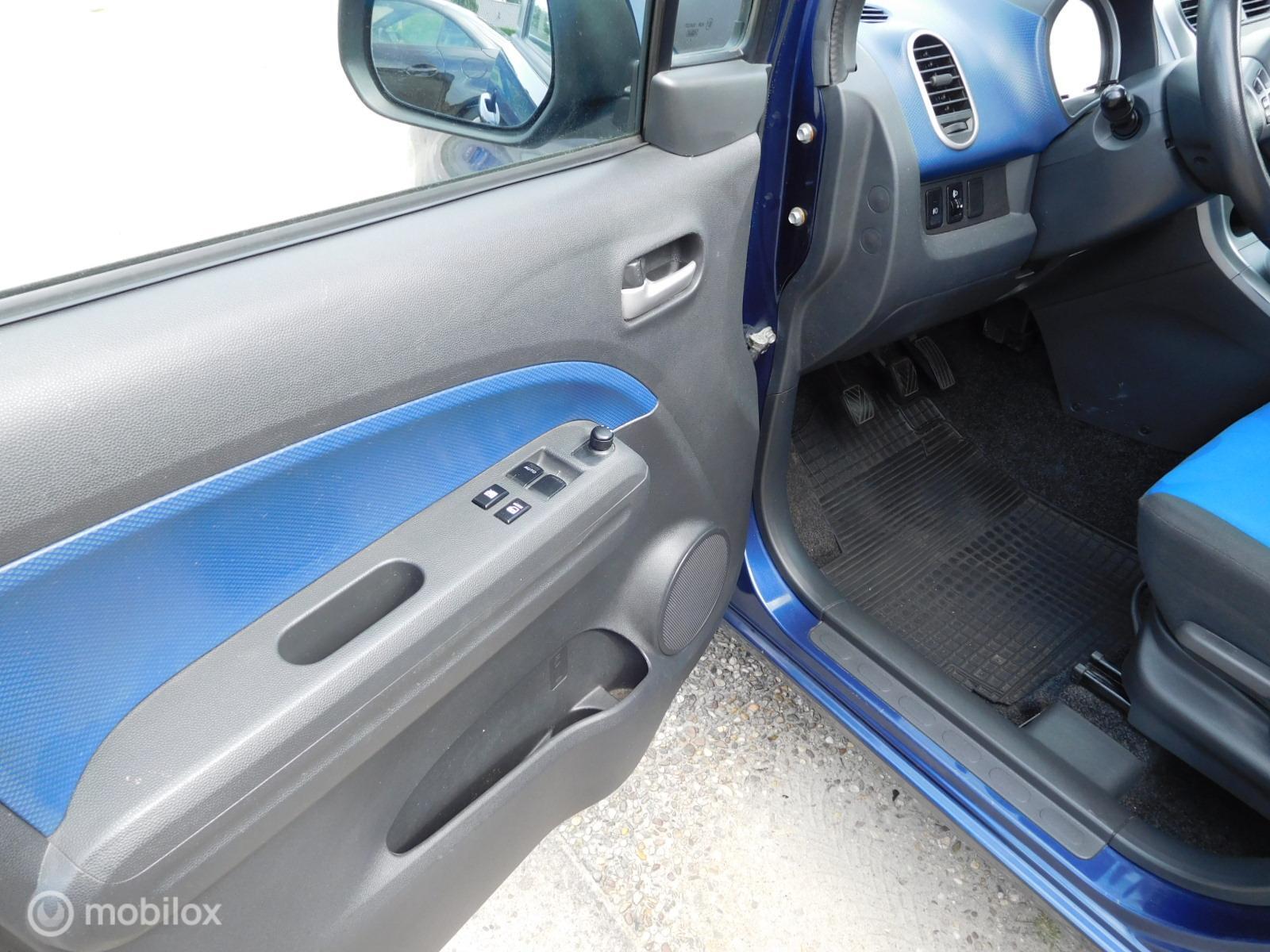 Foto van Opel Agila