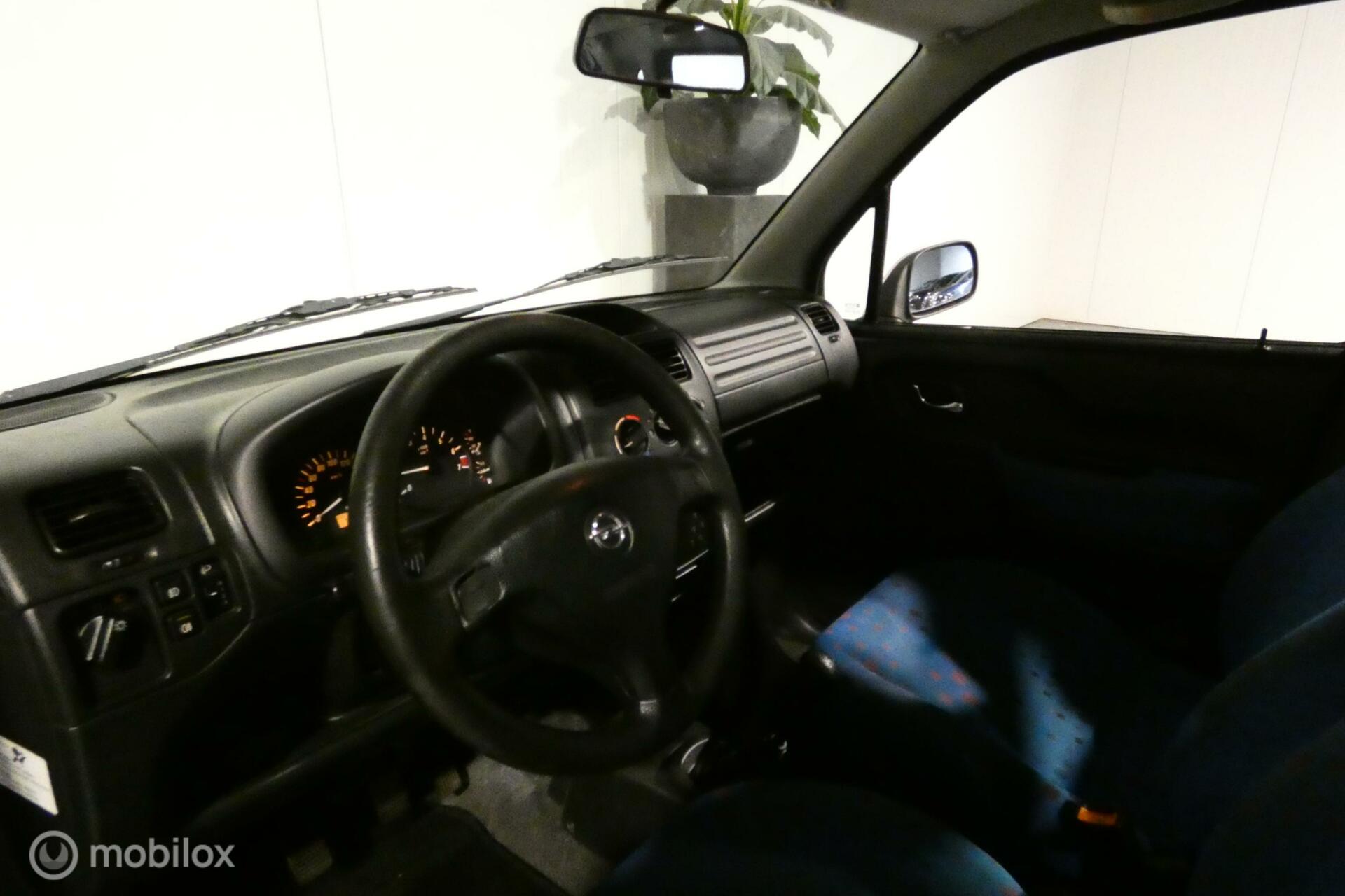 Foto van Opel Agila