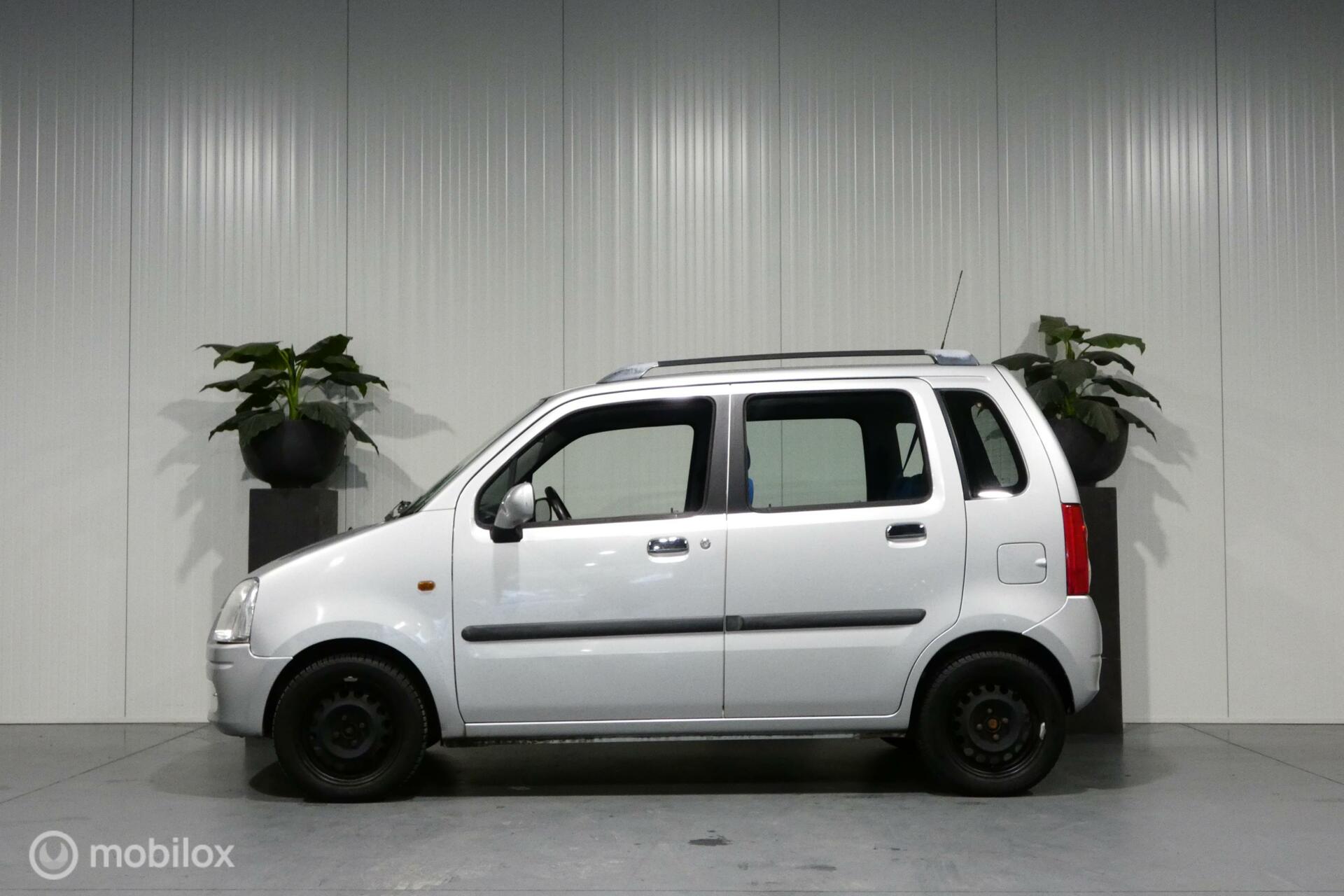Foto van Opel Agila