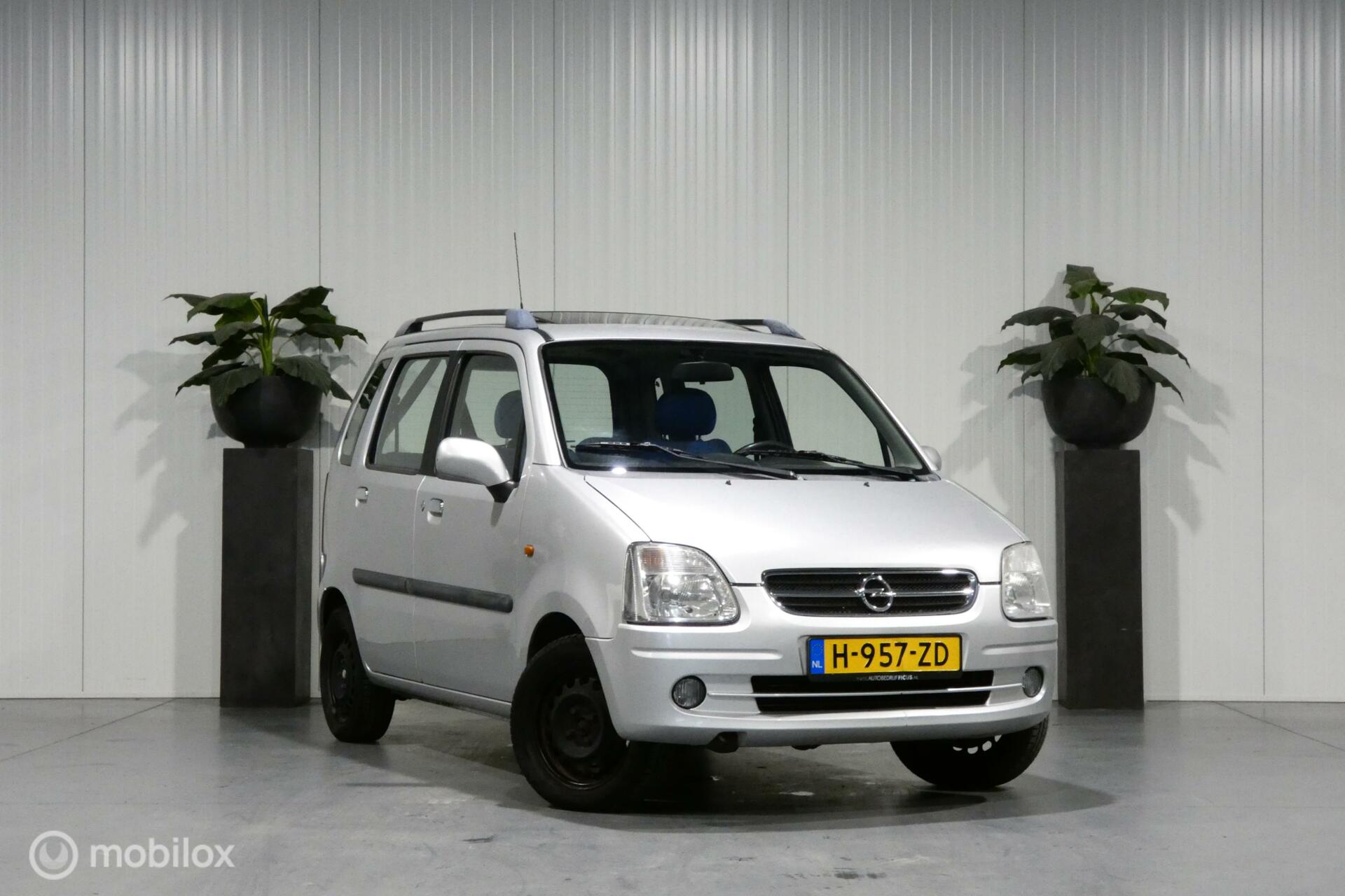 Foto van Opel Agila