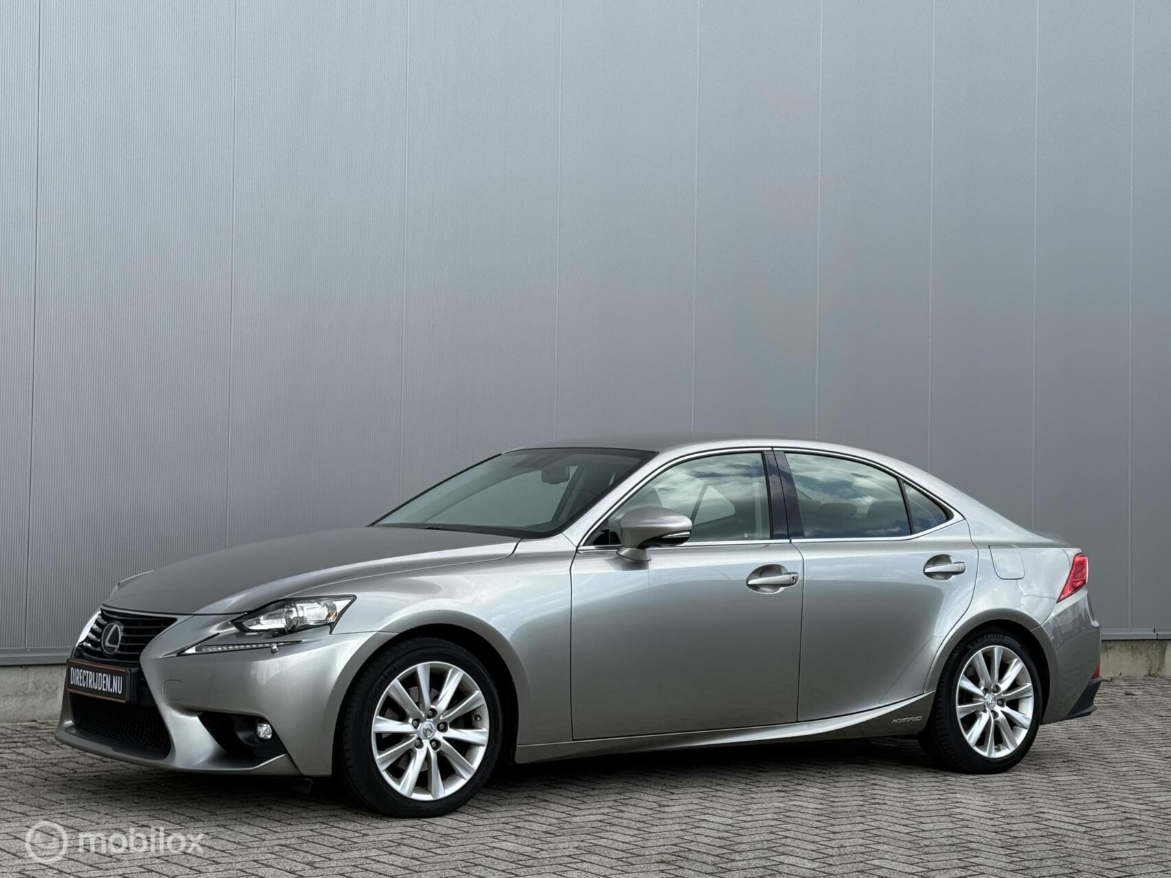 Foto van LEXUS LEXUS IS300H