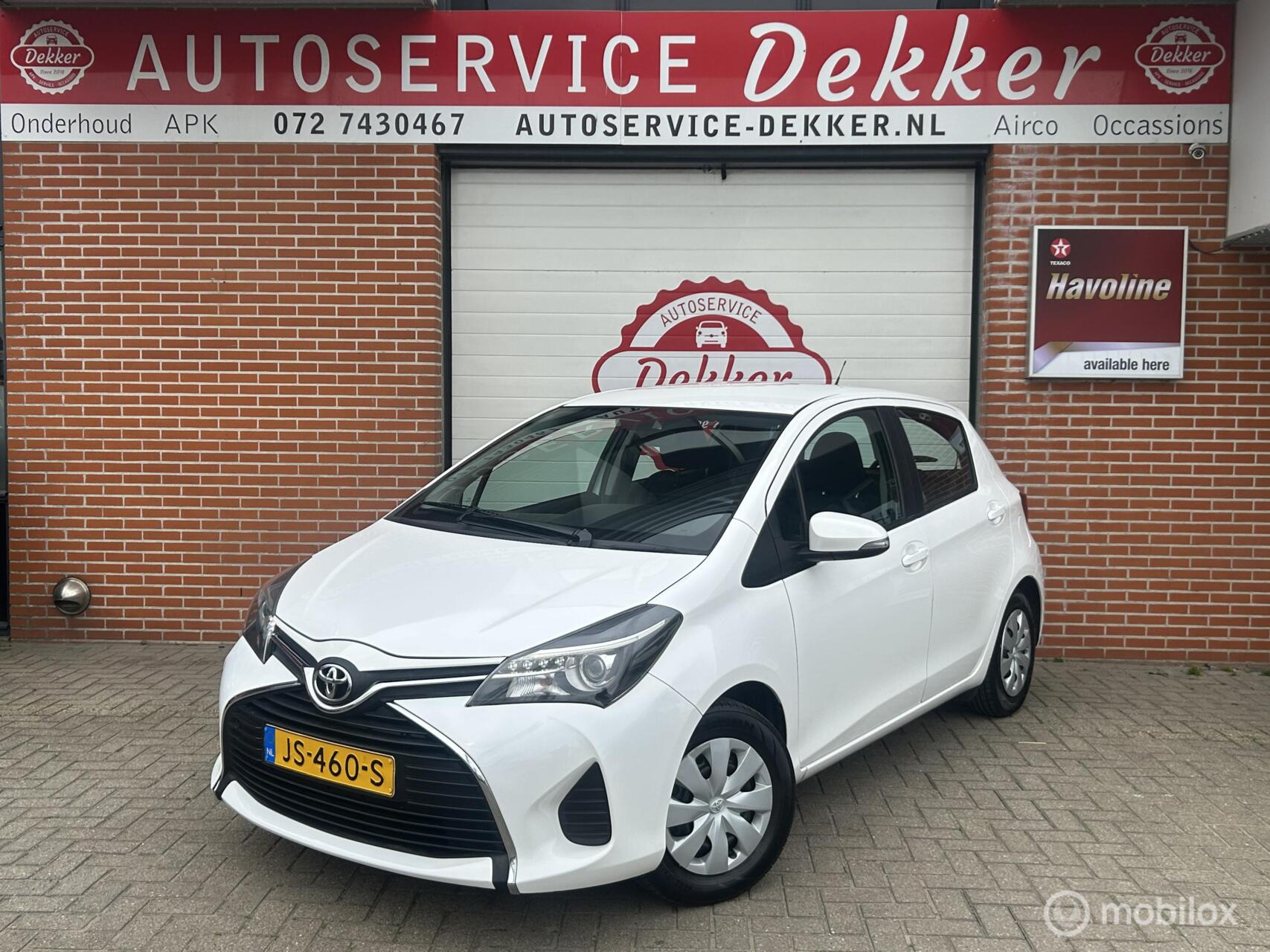 Toyota Toyota Yaris 1.0 VVT-i Aspiration 2016 - voorkant