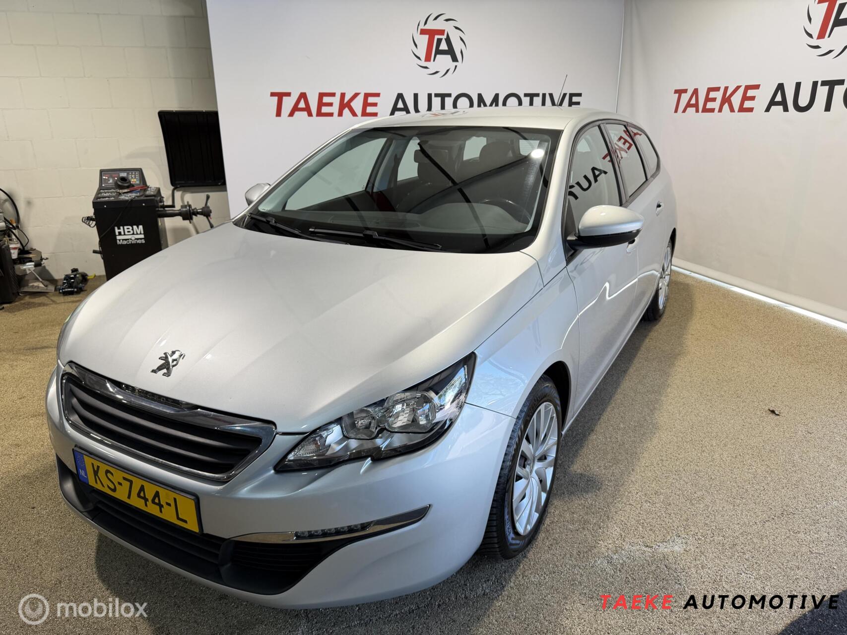 Peugeot 308 1.2 PureTech Blue Lease Clima/Cruise/Nap 2016 - voorkant