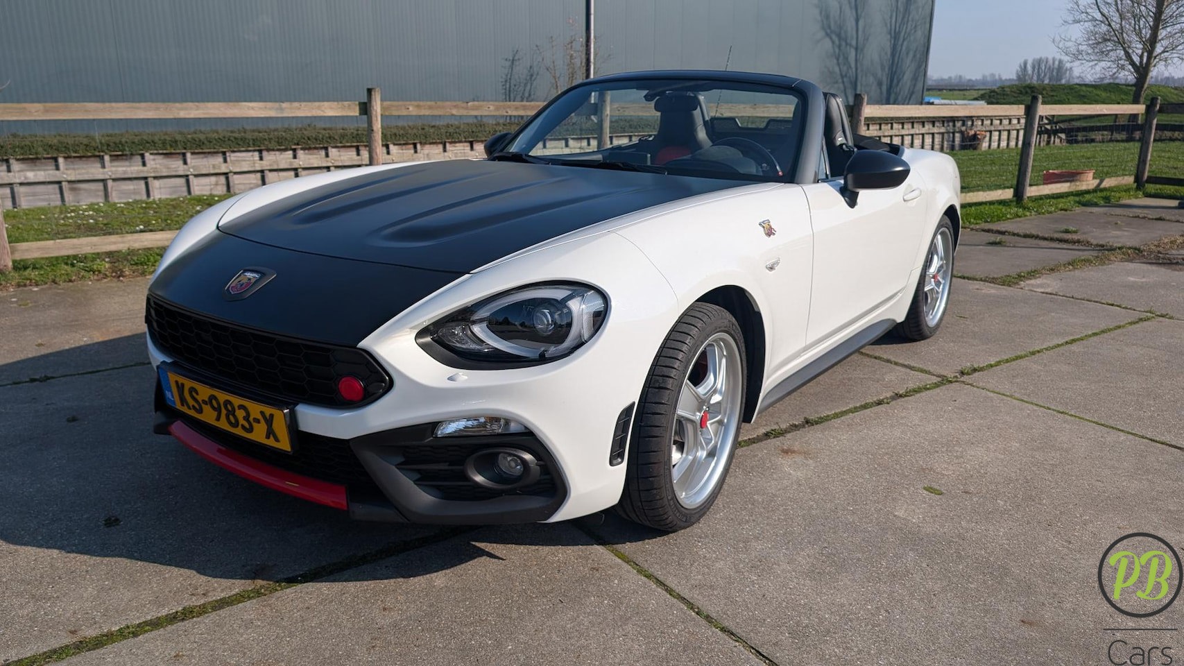 Foto van FIAT ABARTH 124 SPIDER