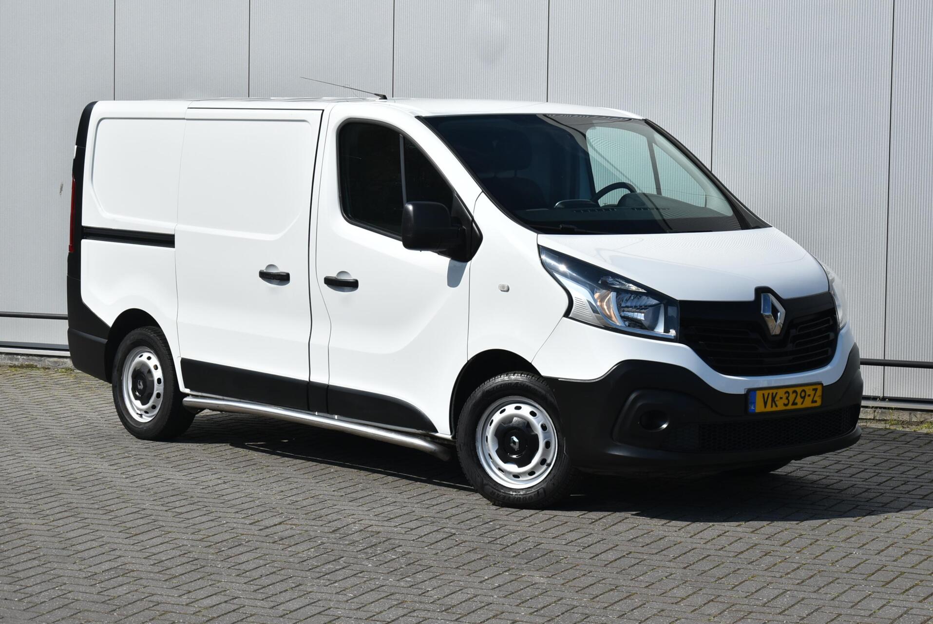 Renault Trafic 1.6 dCi T29 L1H1 Comfort 2014 - voorkant