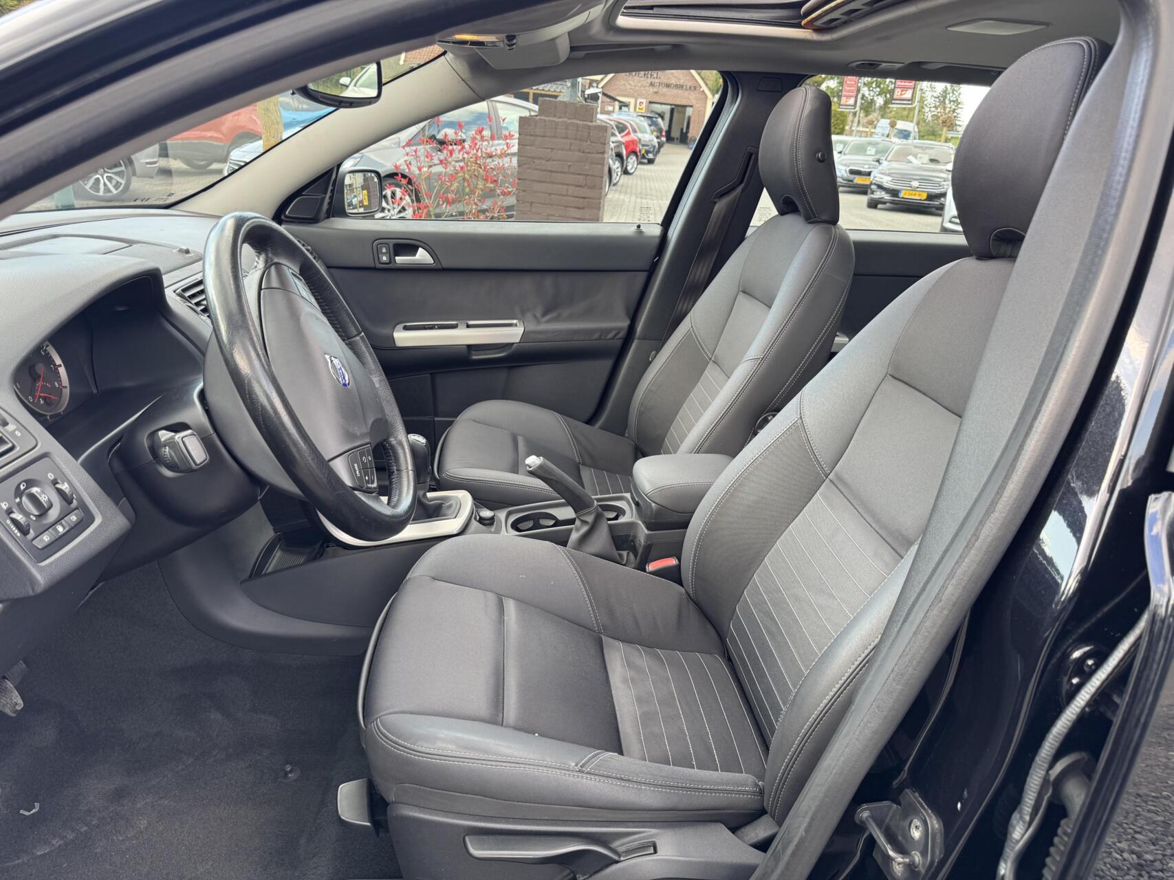 Foto van Volvo V50