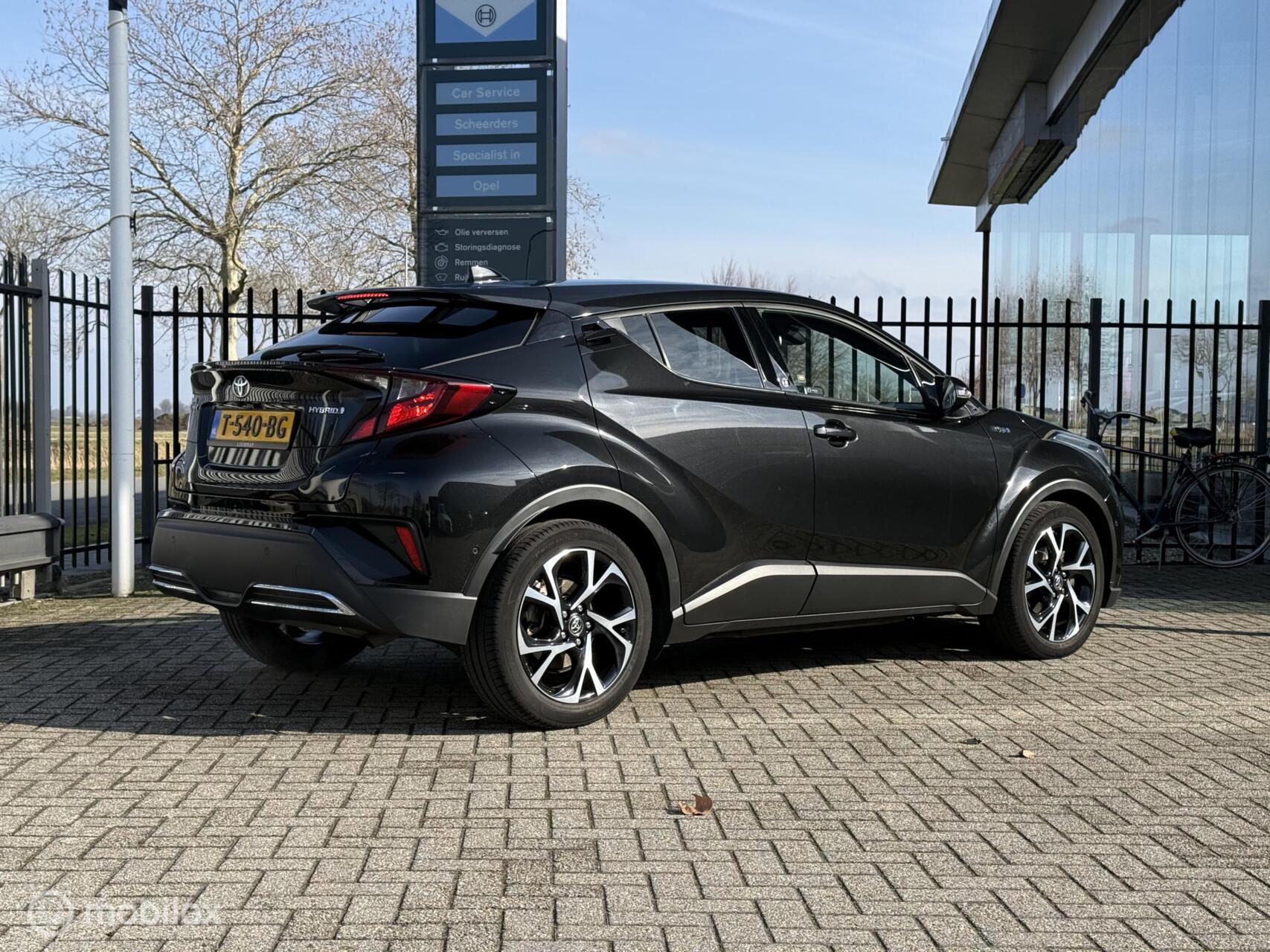 Foto van Toyota Toyota C-hr
