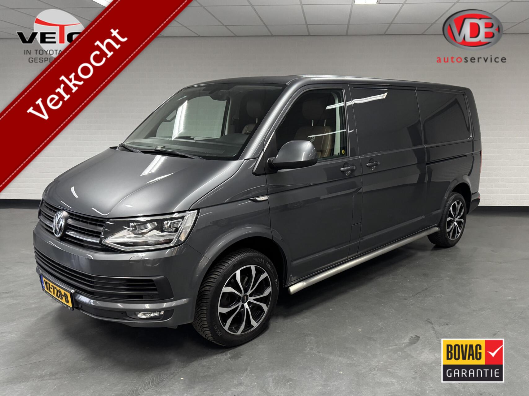 Volkswagen Transporter 2.0 TDI L2H2 Highline Aut. 180PK / Leder / Dubbele schuifdeur 2016 - voorkant