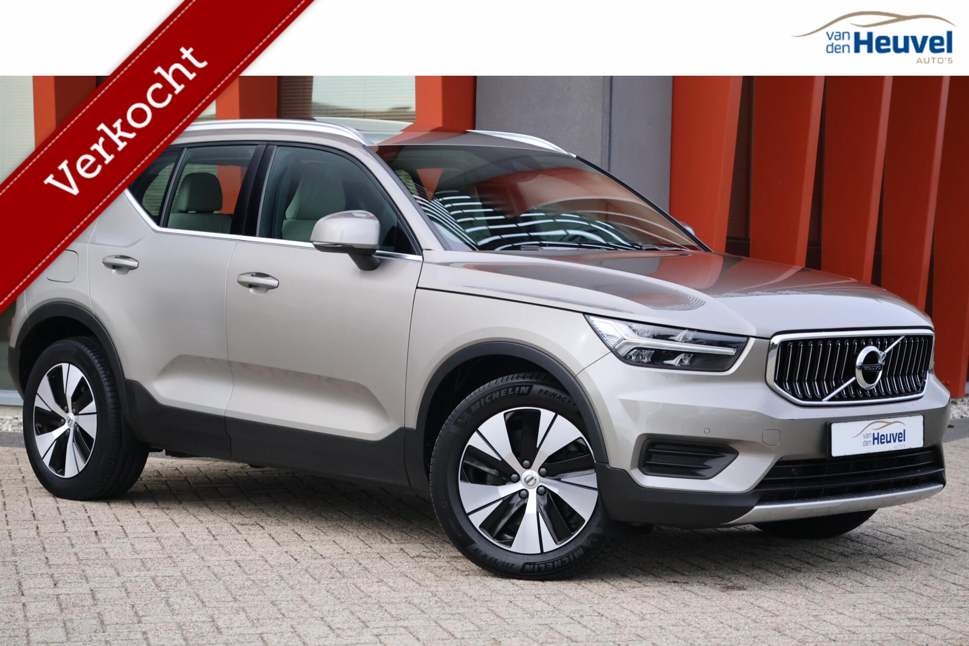 Volvo XC40 T5 Recharge Inscription | Stoelverwarming | Trekhaak | Leder | Parkeercamera | Keyless 2021 - voorkant