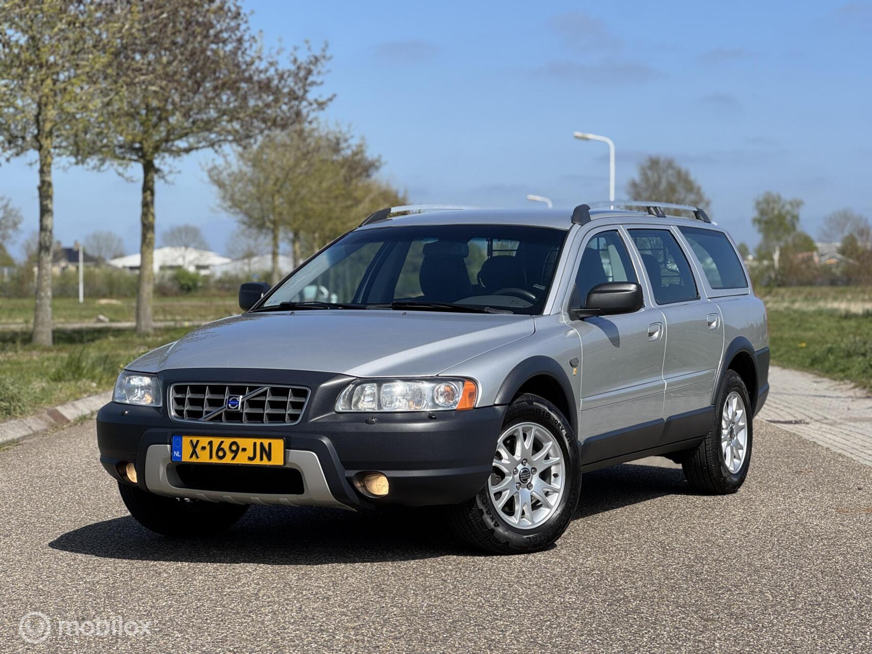 Volvo Xc70 2.5 T AWD 2006 Topconditie 2006 - voorkant
