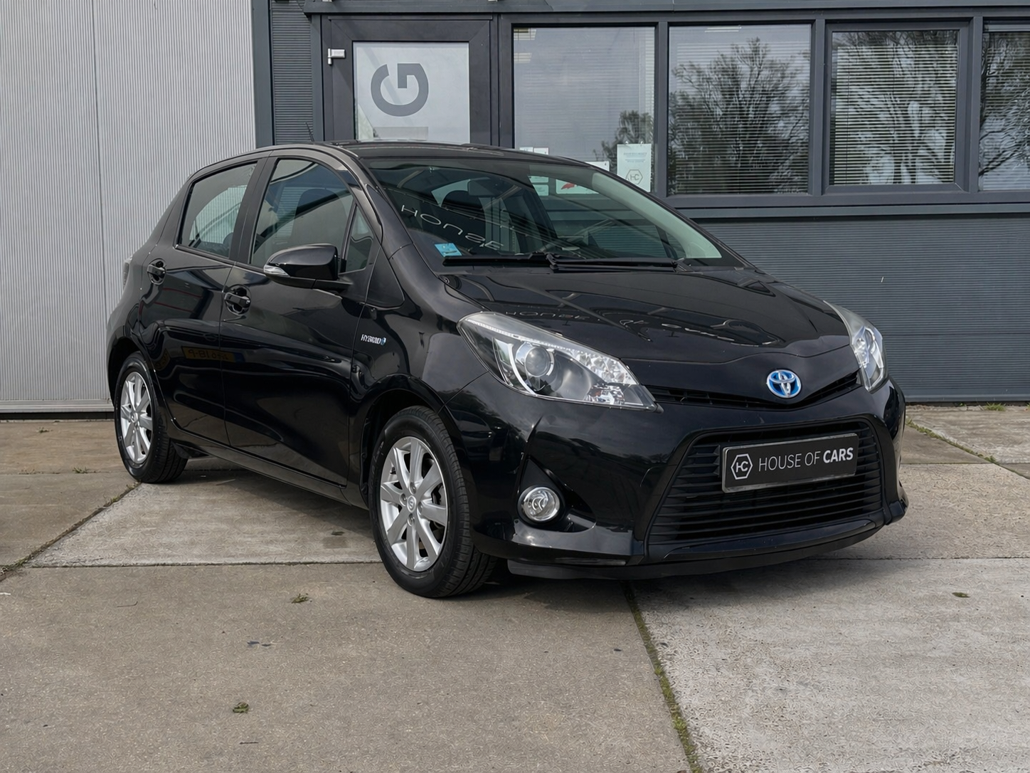 Foto van TOYOTA TOYOTA YARIS HYBRID