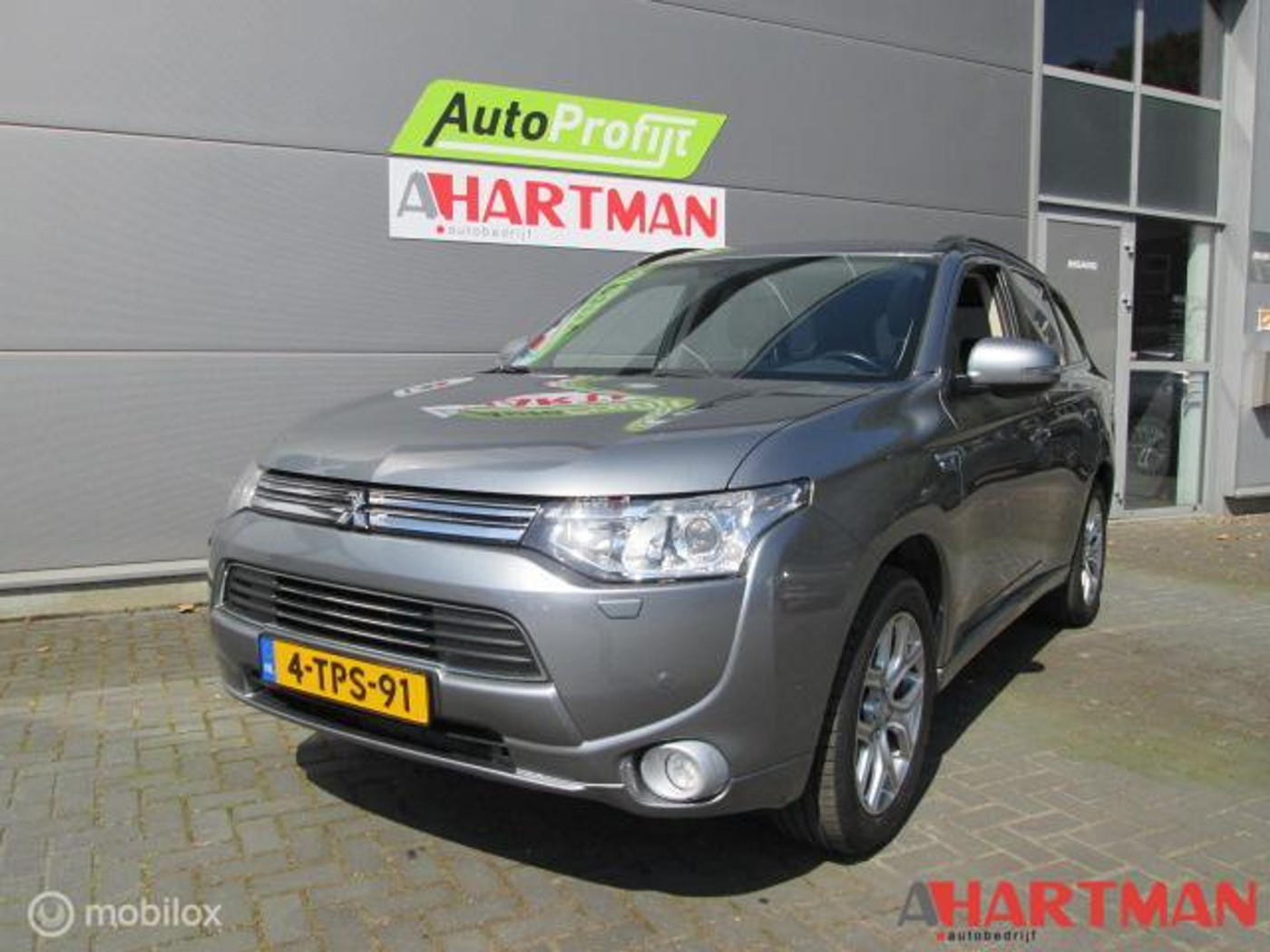 Foto van MITSUBISHI MITSUBISHI OUTLANDER