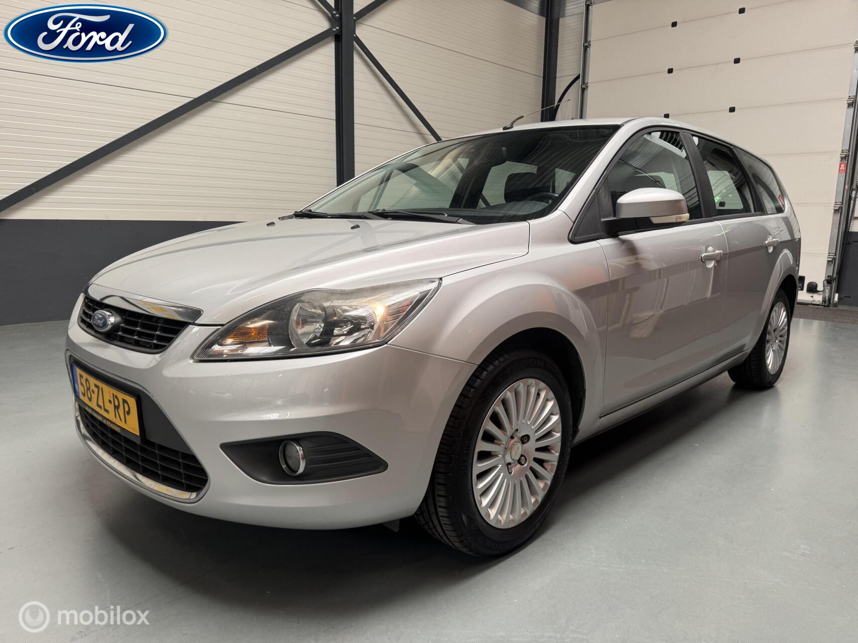 Foto van FORD FOCUS
