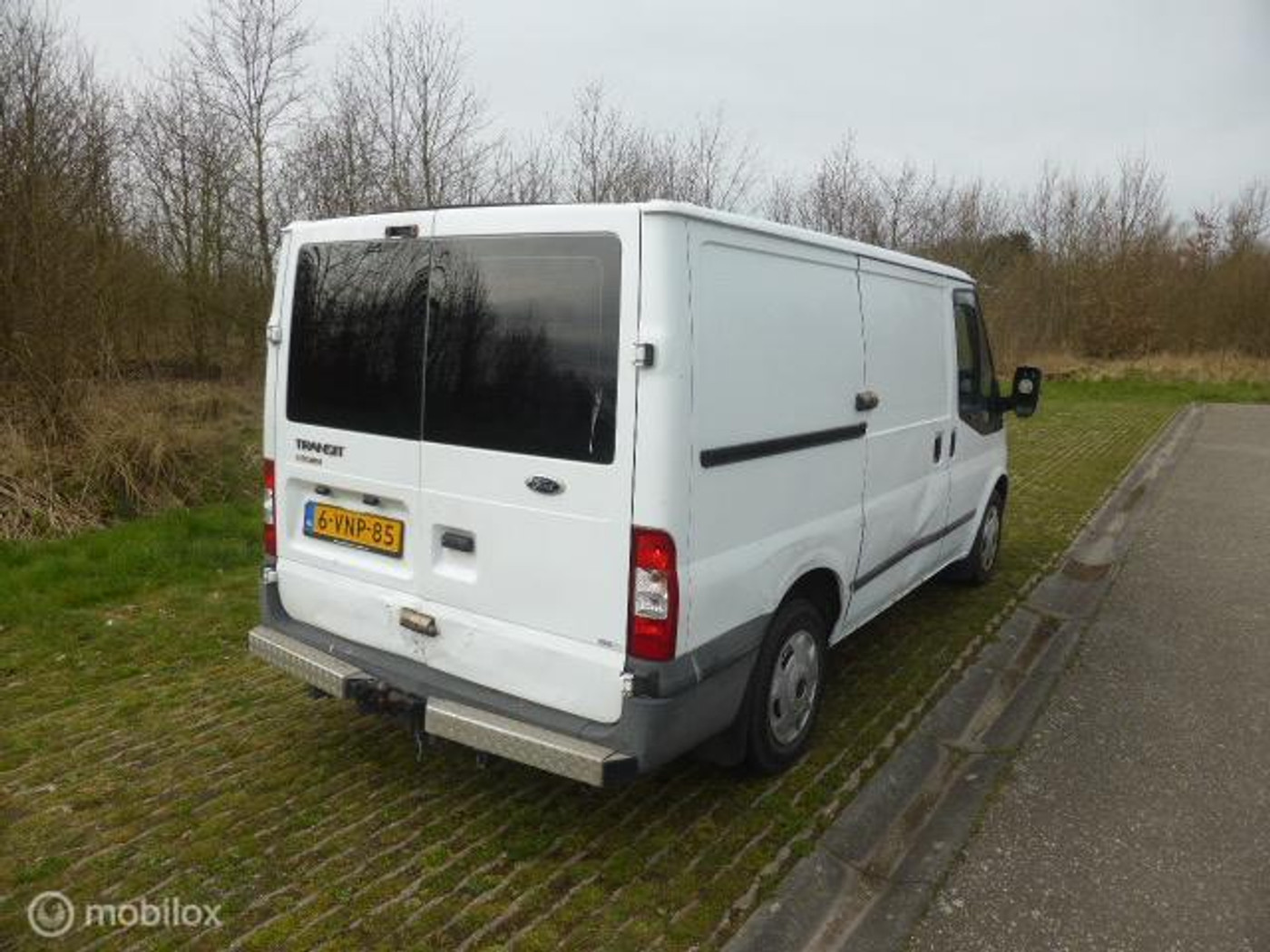 Foto van Ford Transit 260s Van 85dpf LR 4.23