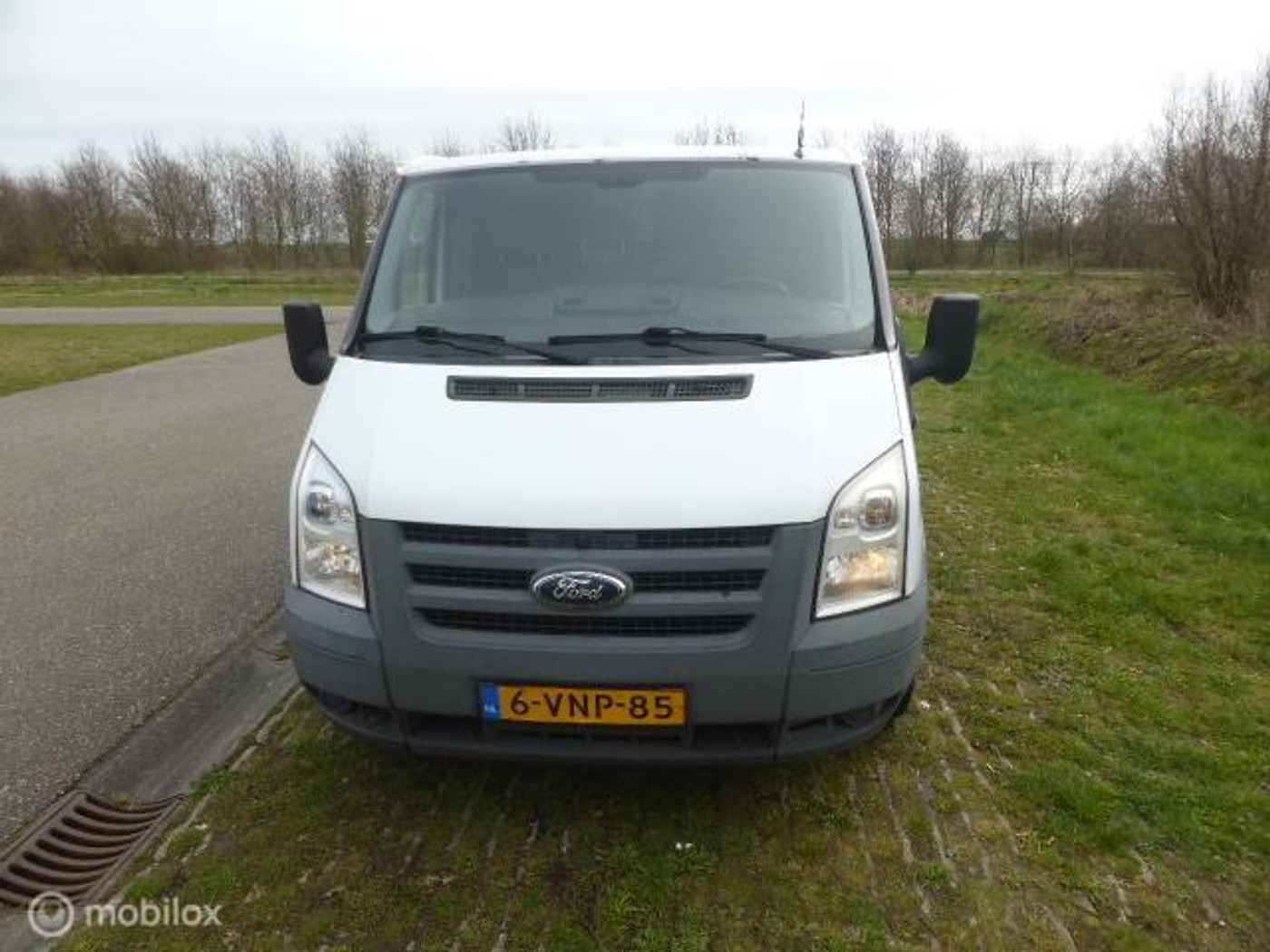 Ford Transit 260s Van 85dpf LR 4.23 260S 2.2 TDCI 2011 - voorkant