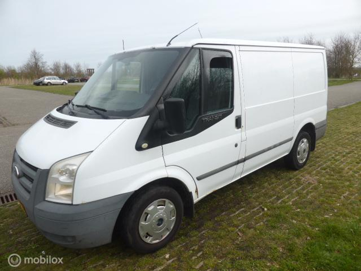 Foto van Ford Transit 260s Van 85dpf LR 4.23