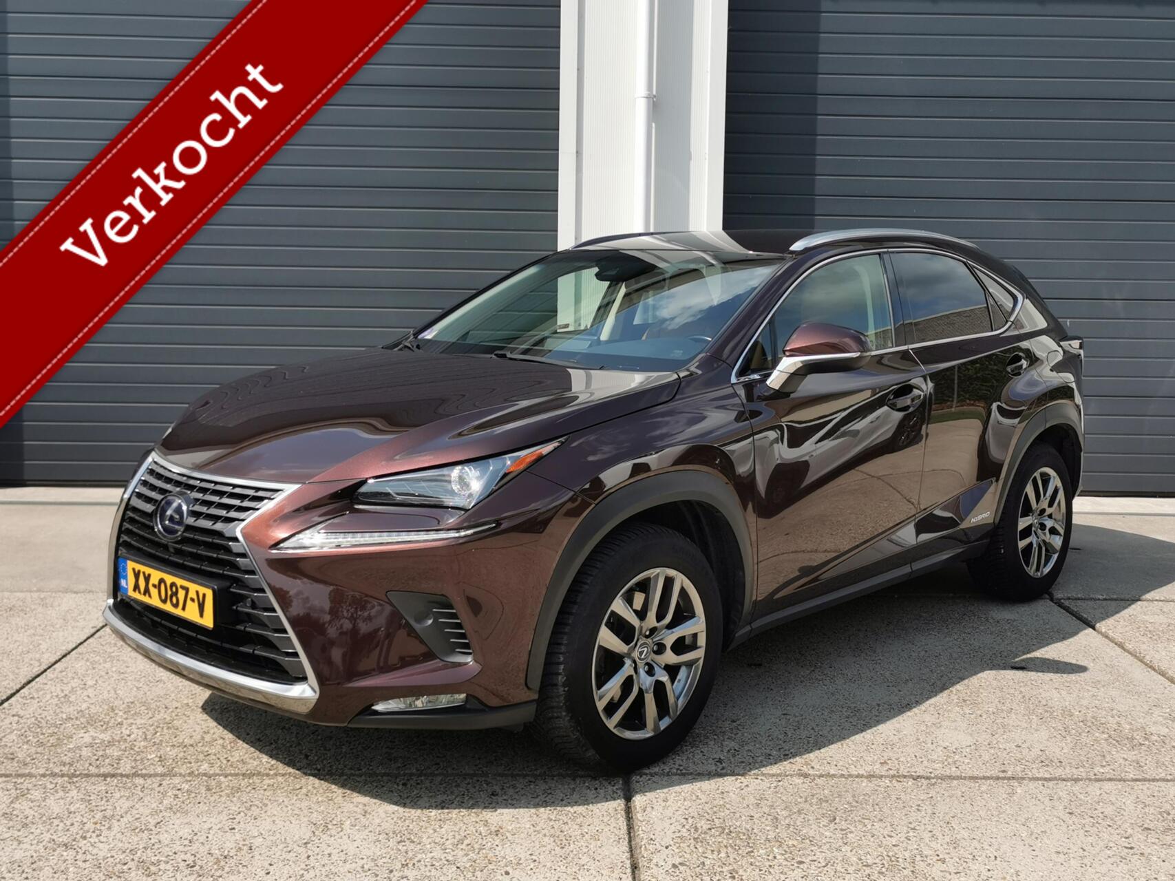 Foto van Lexus NX