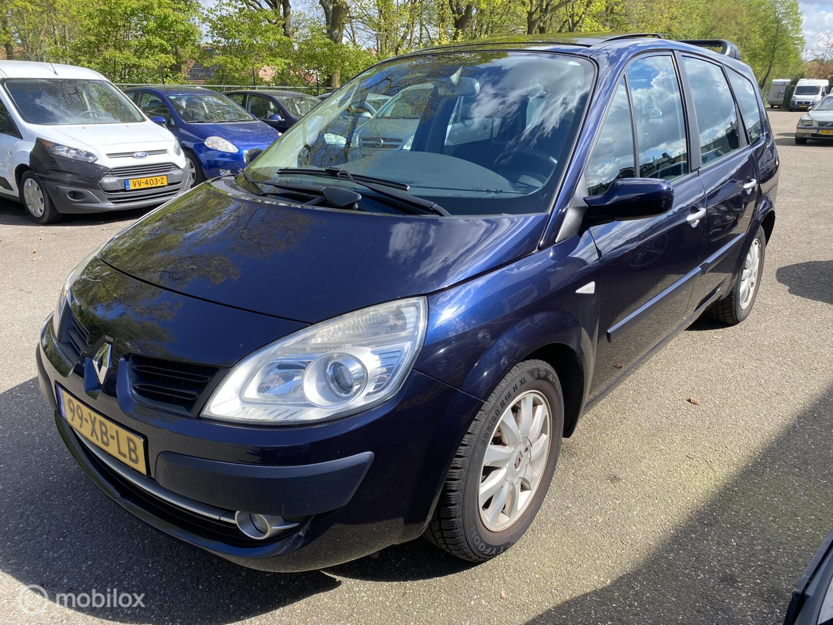 Foto van RENAULT MEGANE SCENIC