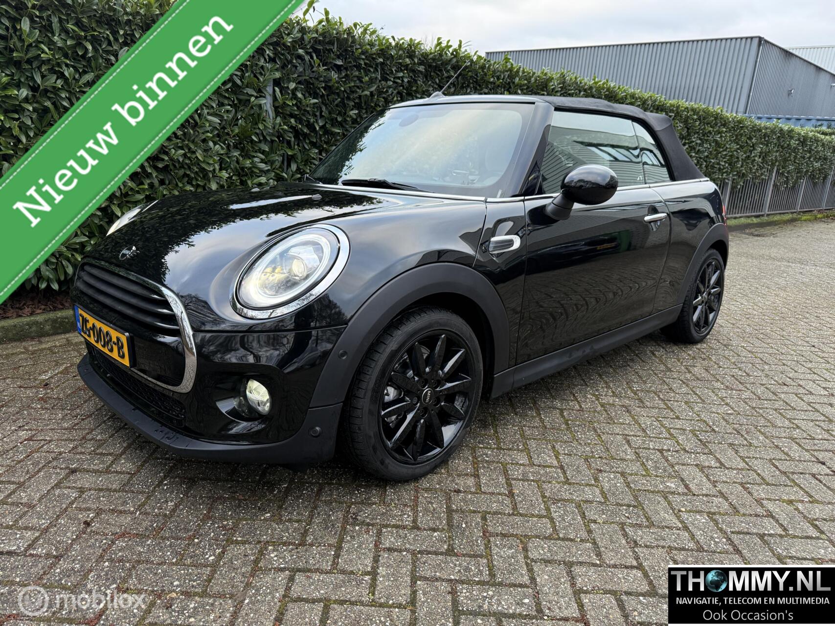 Mini Cooper Cooper LED, navigatie, Carplay 43000 km NAP 2019 - voorkant