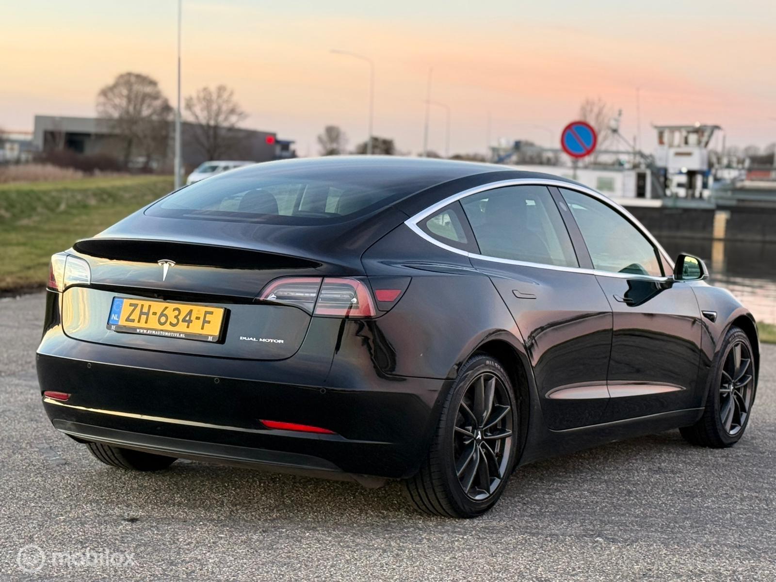 Foto van Tesla Model 3