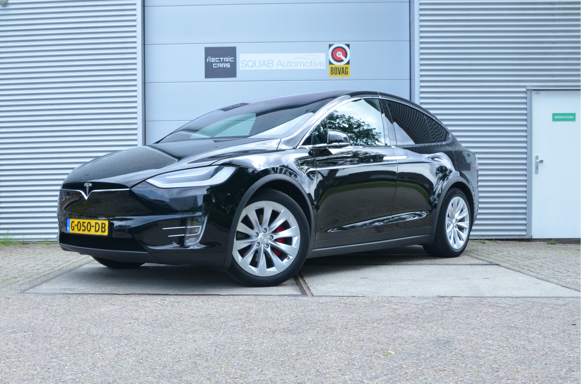Foto van TESLA MODEL X