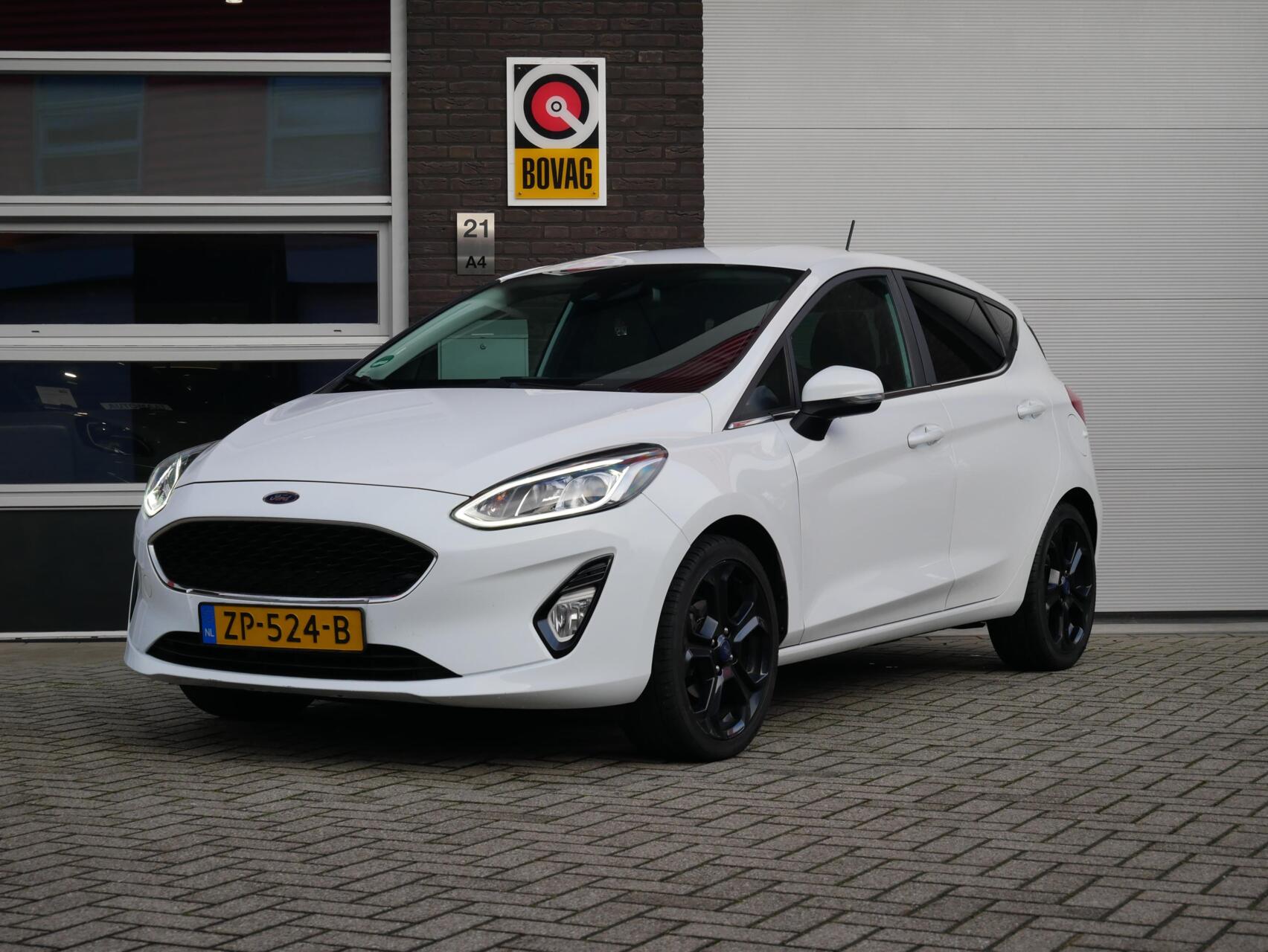 Ford Fiesta 1.0 EcoBoost Titanium ST| Climate|Cruise| LED 2018 - voorkant