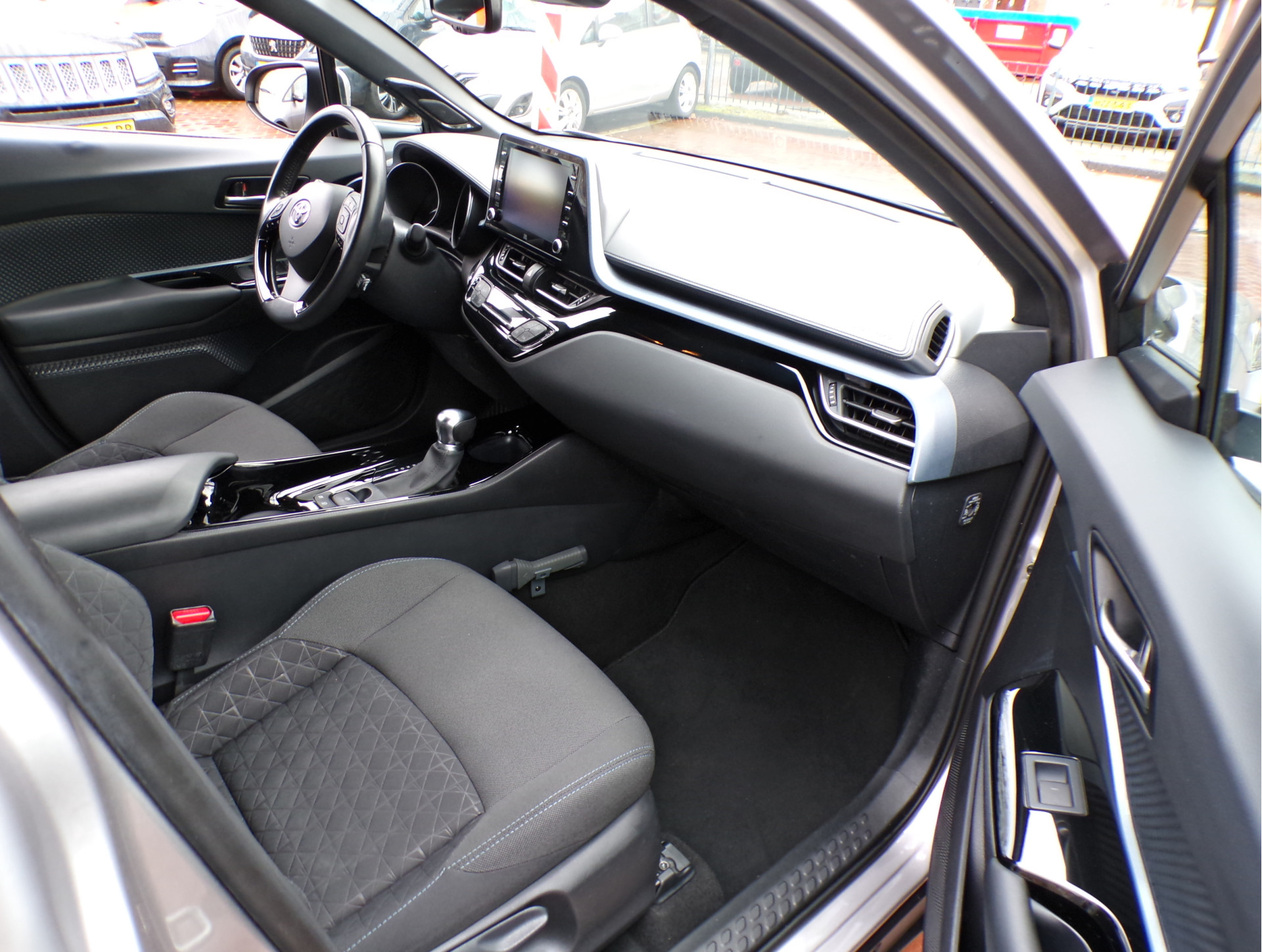 Foto van Toyota Toyota C-hr
