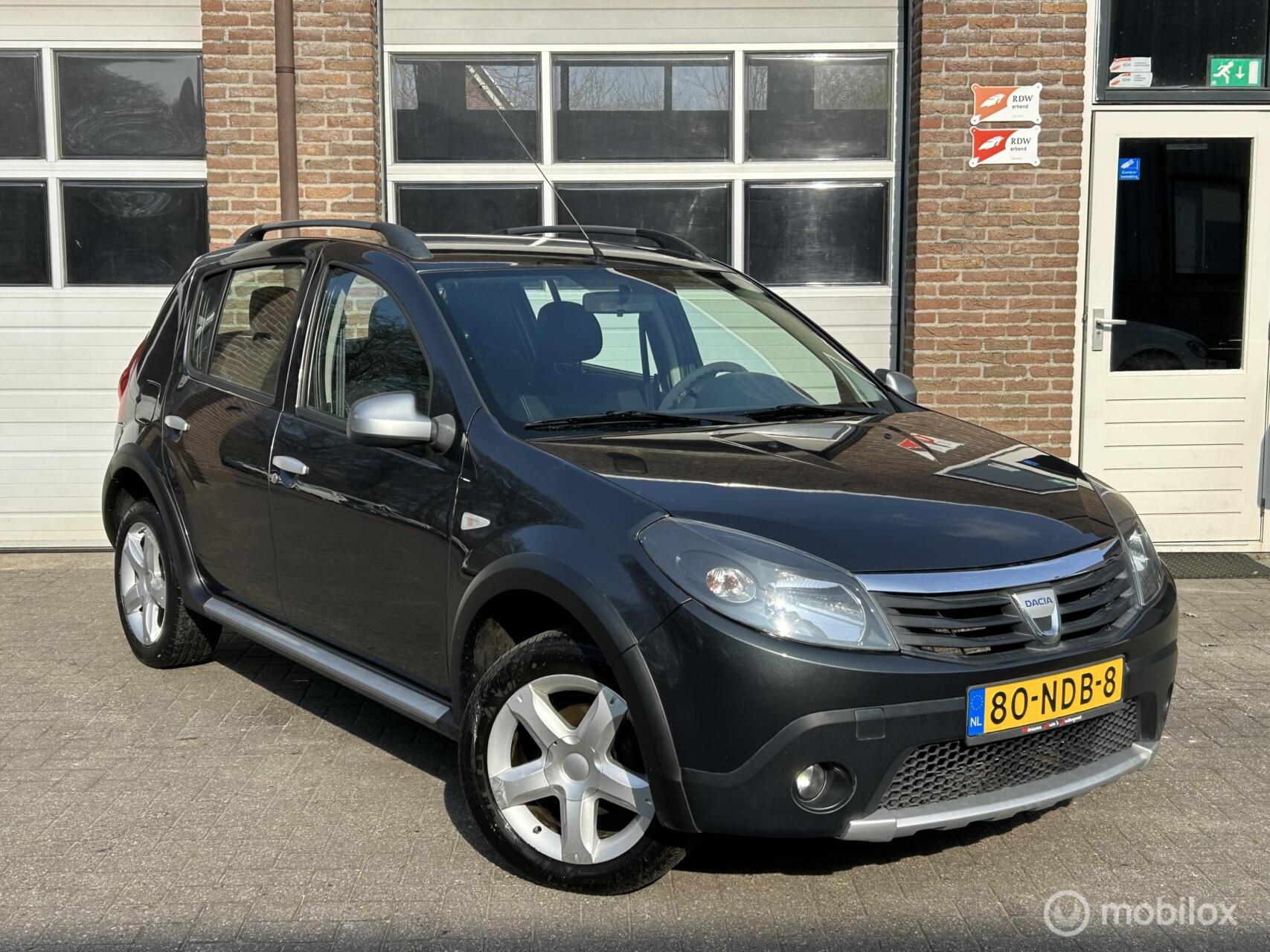 Foto van DACIA SANDERO
