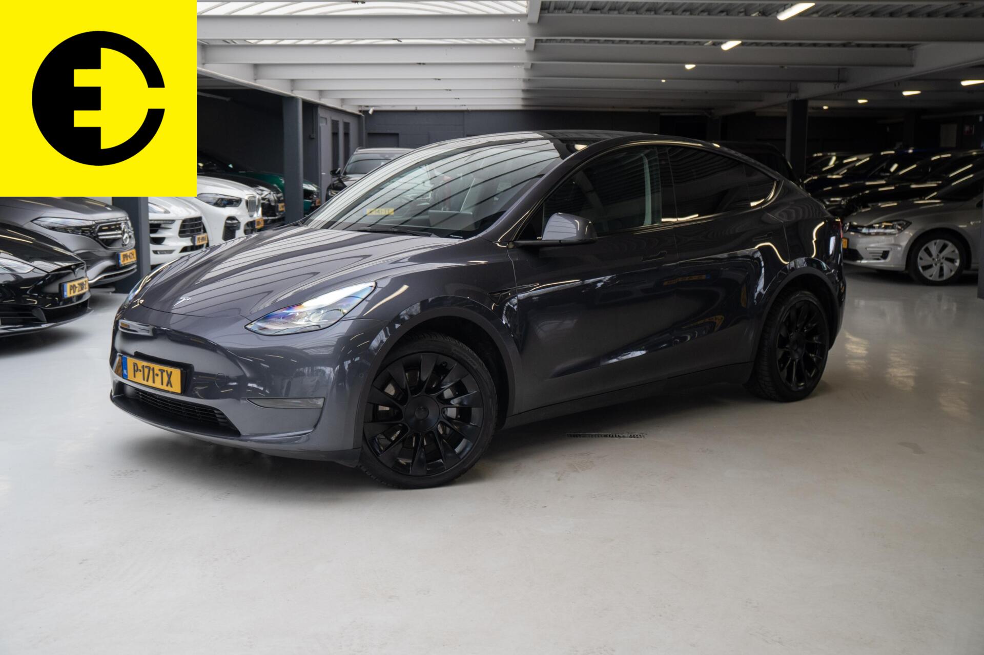 Tesla Model Y Long Range AWD 75 kWh | 91,7% SOH | FSD | Warmtepomp | Incl.BTW 2022 - voorkant