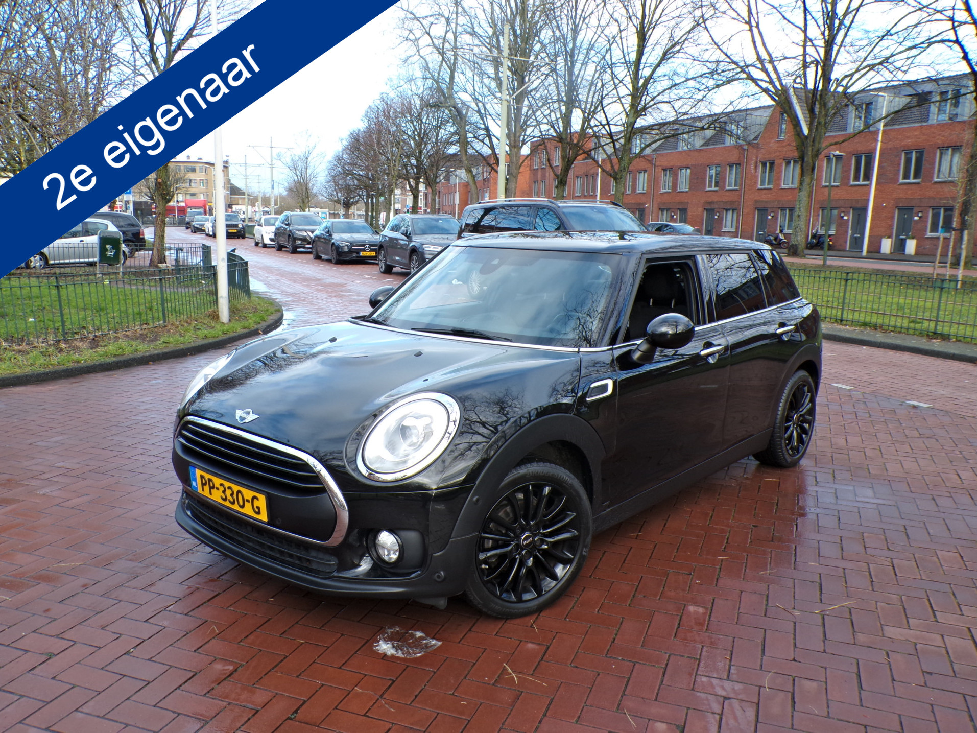 Foto van MINI CLUBMAN ONE
