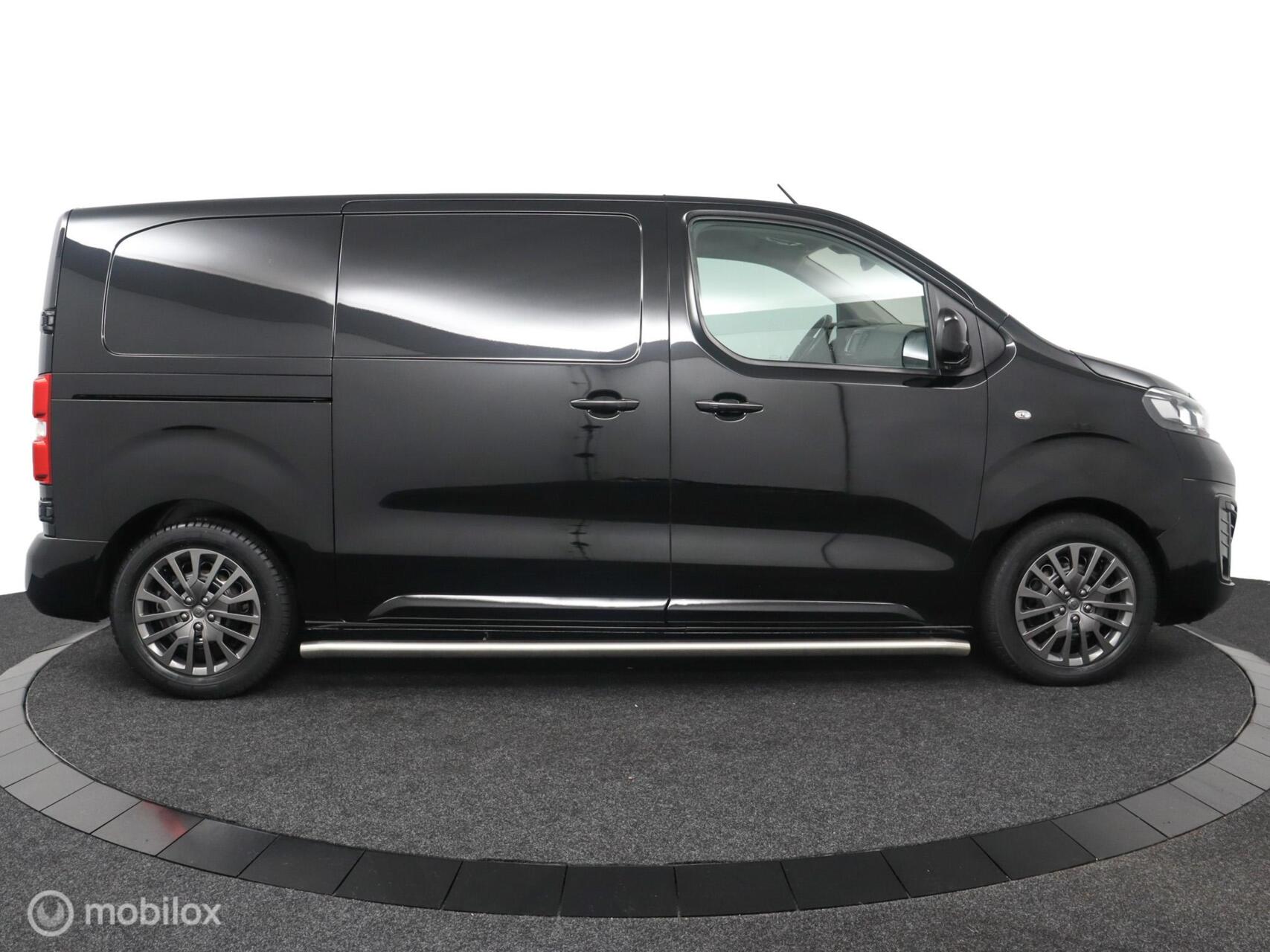 Foto van Opel Vivaro