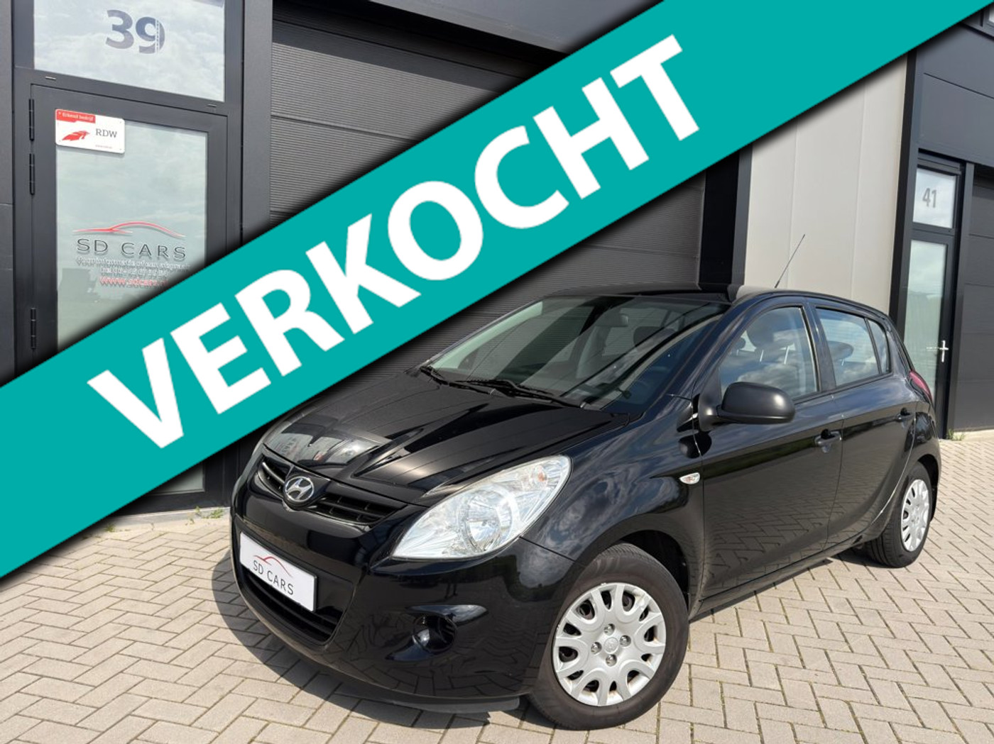 Hyundai I20 1.2i i-Drive|Airco|5-deurs|Elekt. ramen|APK 2012 - voorkant