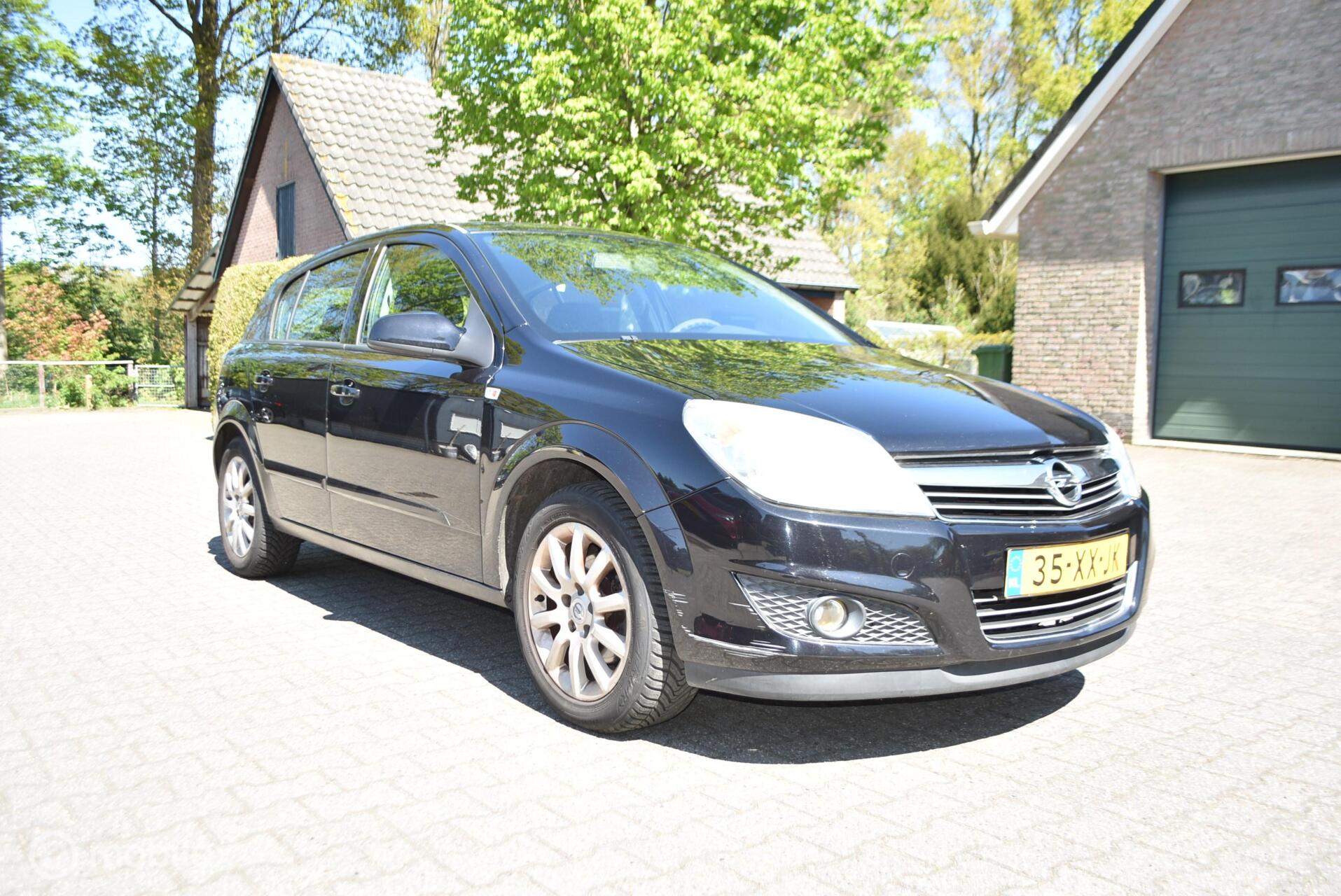 Foto van OPEL ASTRA