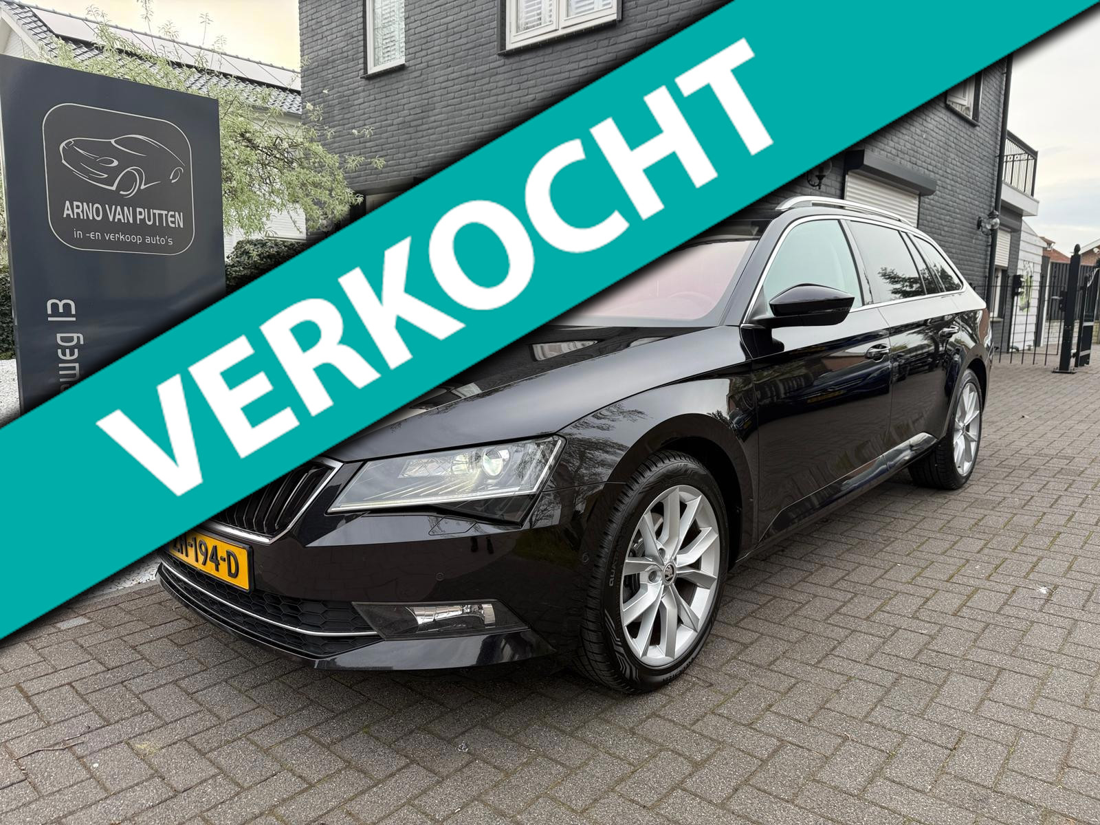 Skoda Superb 1.4 TSI Automaat /Panodak /Camera / Led/ Cruise 2018 - voorkant