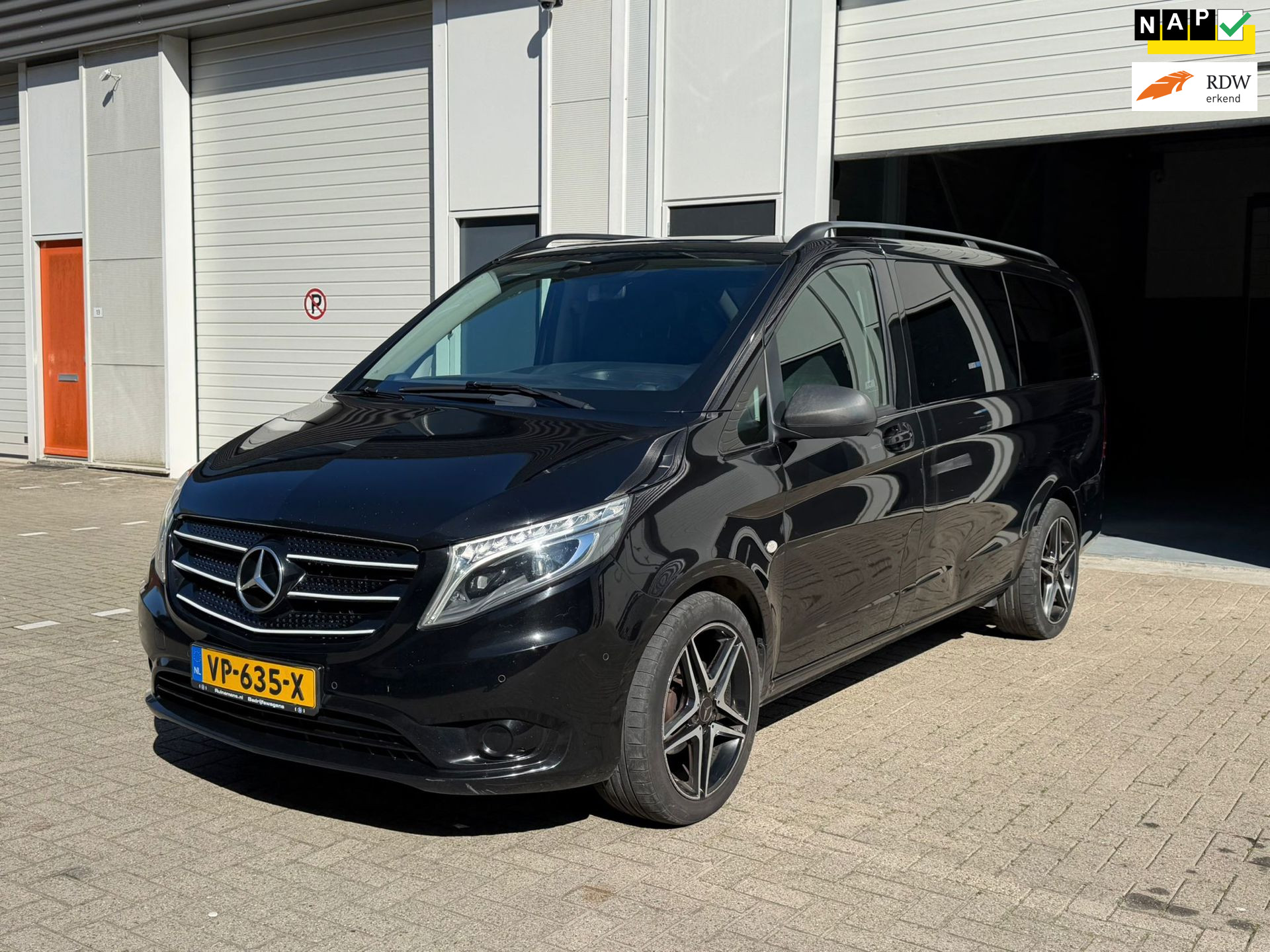 Foto van MERCEDES-BENZ VITO