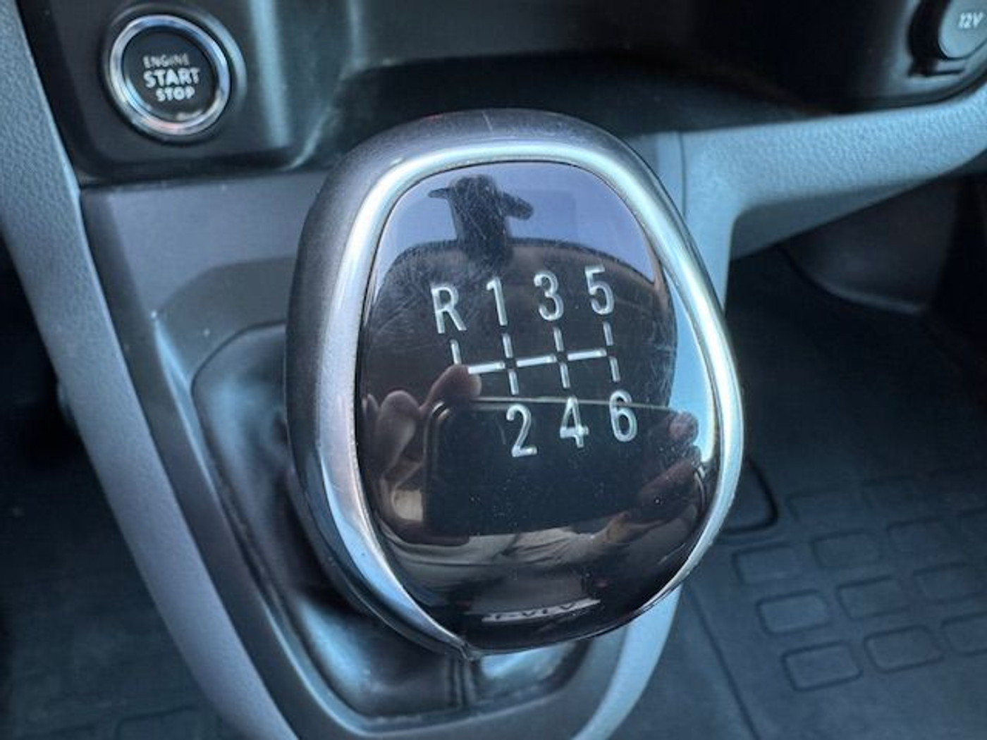 Foto van Opel Vivaro